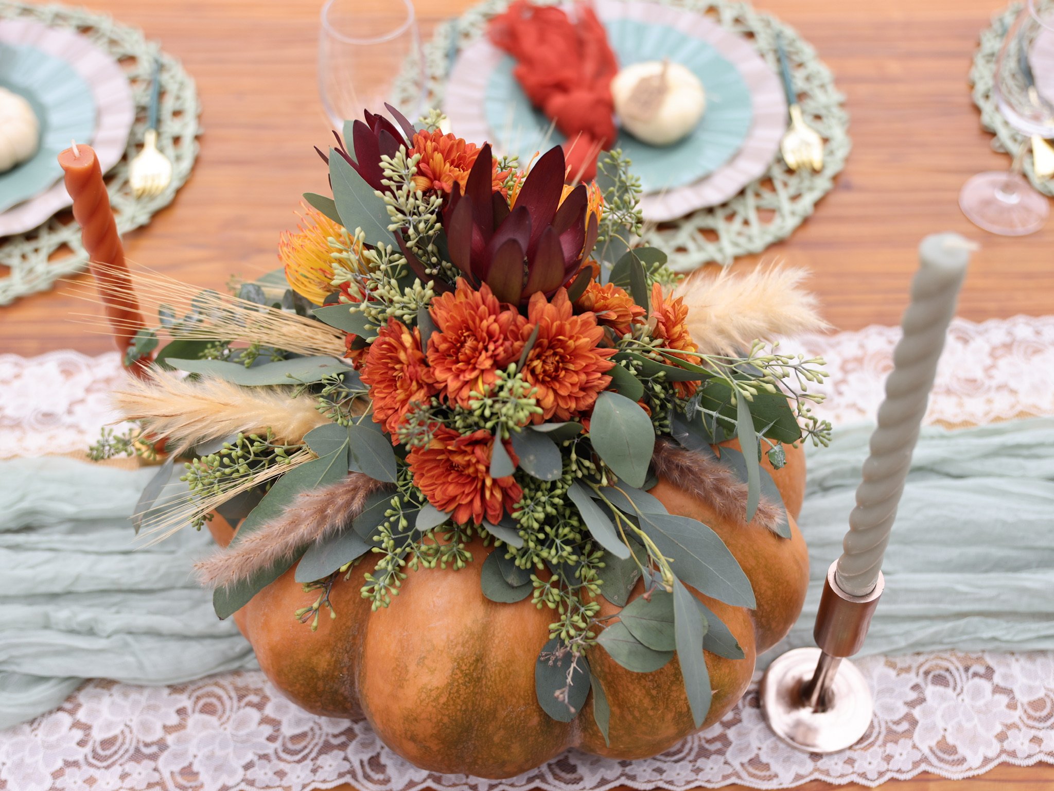 fall centerpiece.JPG