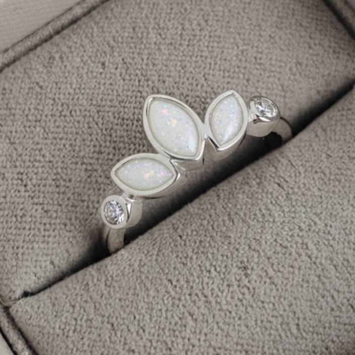 The Aurora Crystal Ring