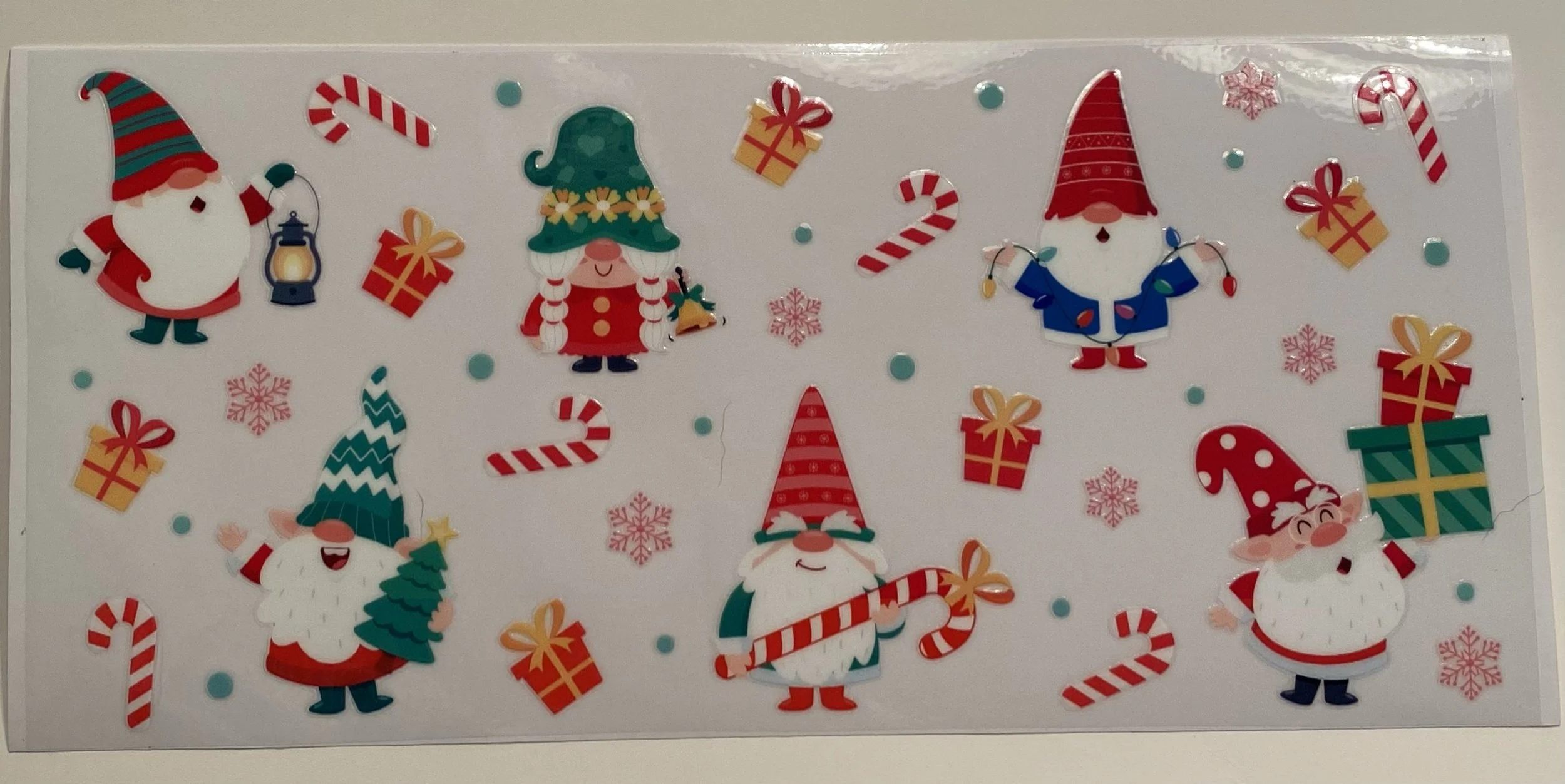 Christmas Gnomes Cup Wrap