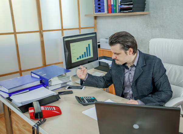 How to Manage Costs and Inventory Efficiently for Small Business Growth?