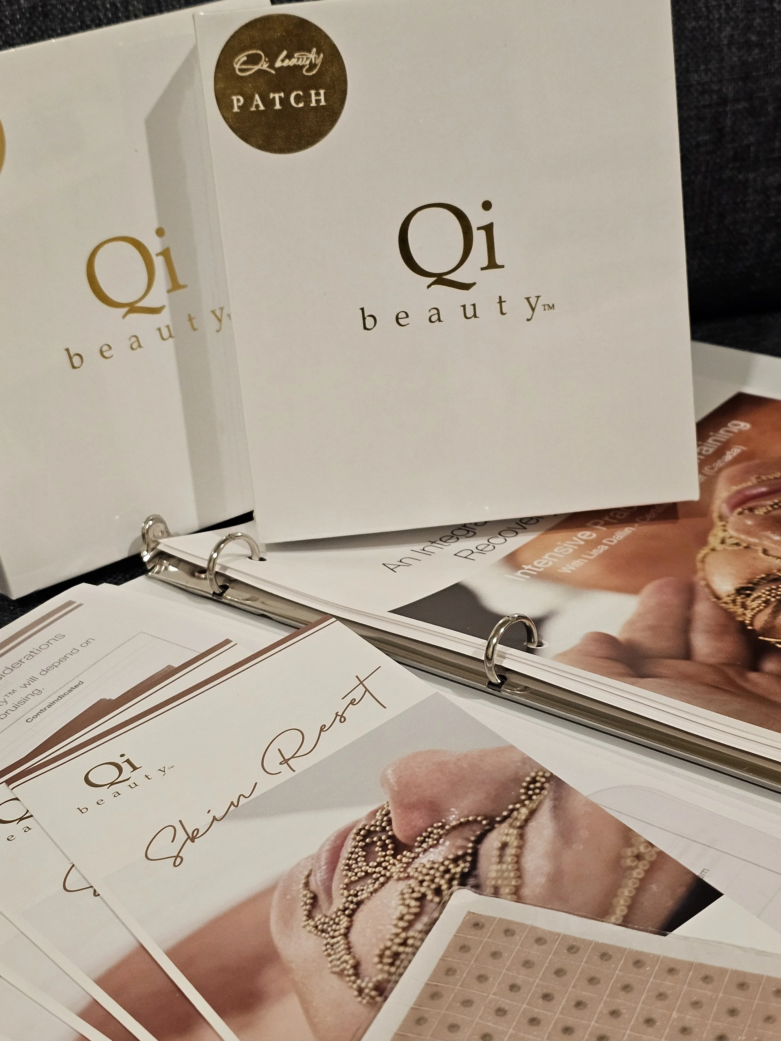 Qi beauty Training Manual and Home Kit