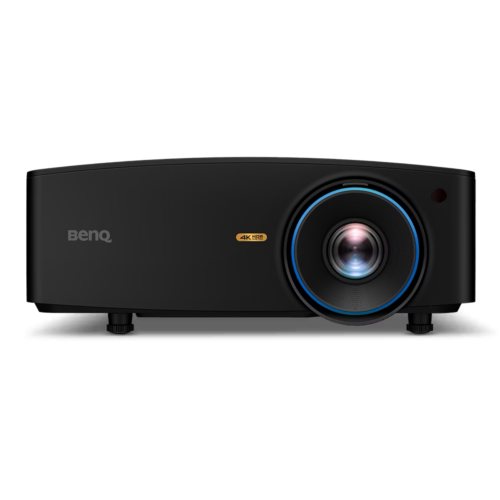 Projecteur de Golf : Lequel Choisir ? Throw Ratio, Lumens et 4K expliqués