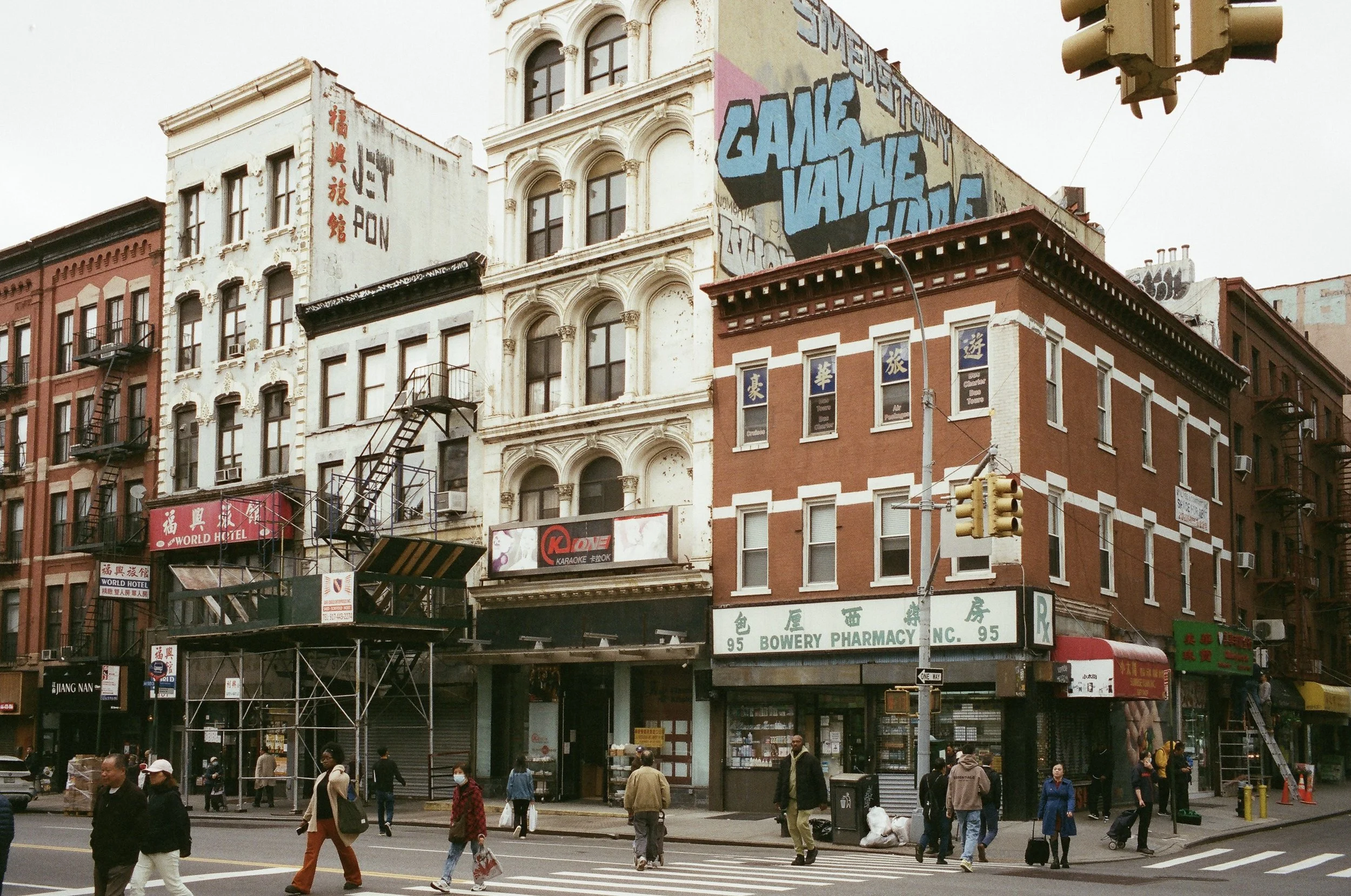 8. "Chinatown walk"