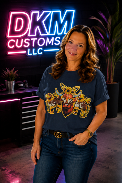 Sunflower Highland Cow “MOM” Tee – Black Large, Ready to Ship