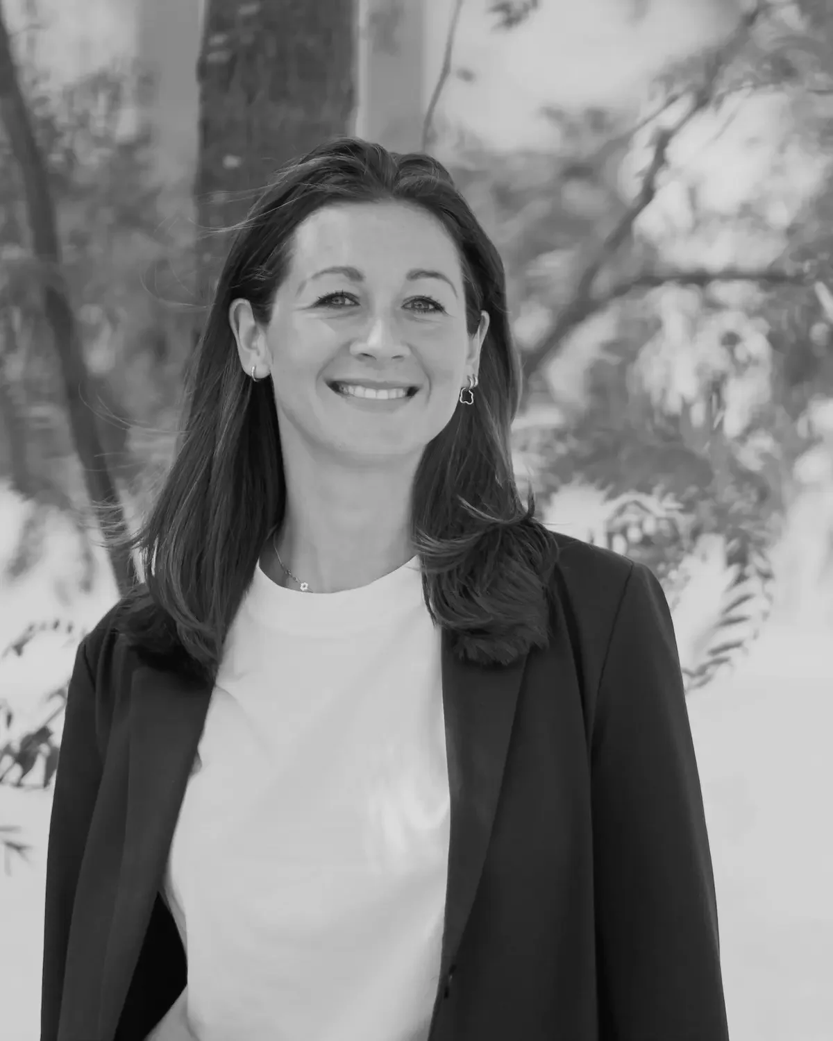 Psychologische Psychotherapeutin Luisa Schnöger in ihrer Praxis in Hamburg-Rotherbaum