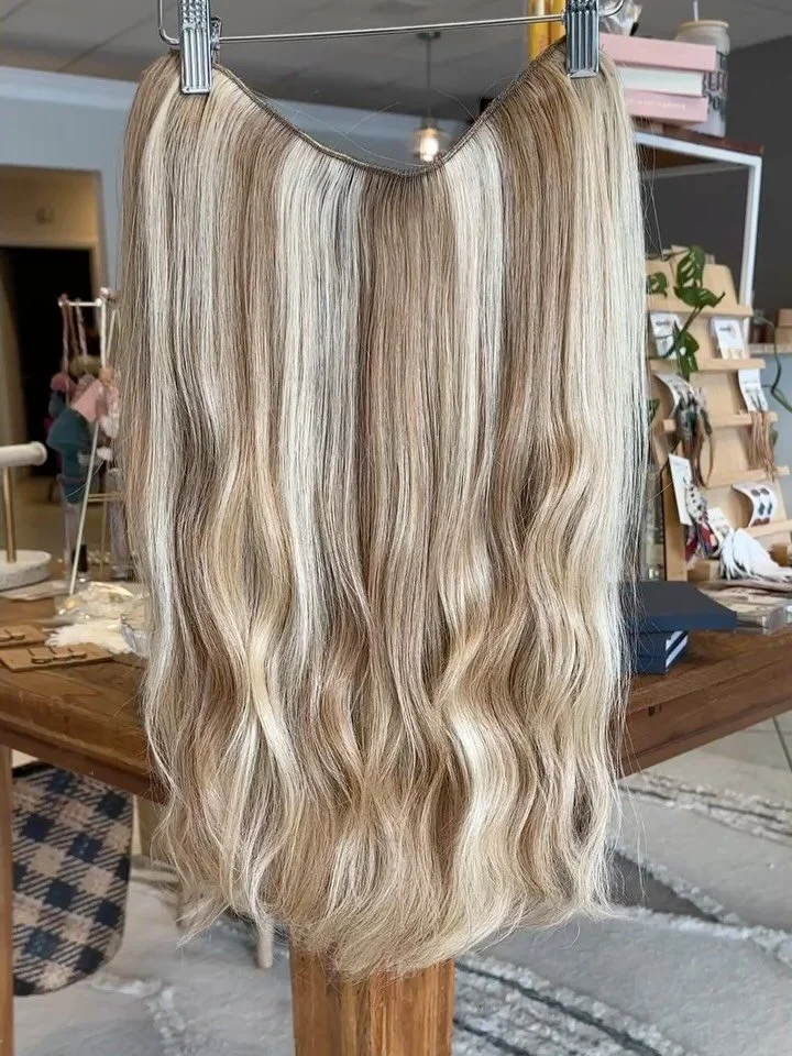 um HELLO👋, we got extensions HERE! @halocoutureextensions to be exact 😉

&bull;

We LOVE that Halo Couture extensions create seamless, DRAMATIC results for added volume and length while being customizable and totally temporary (so no commitment nee