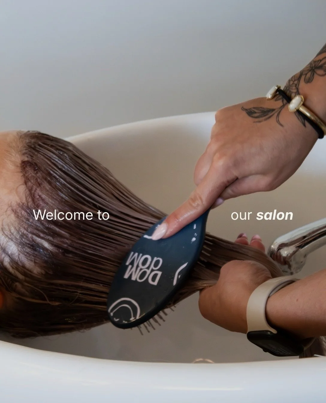 &rarr; our salon in pure vibes &rarr;

(ft. Tippy because she is the vibe)