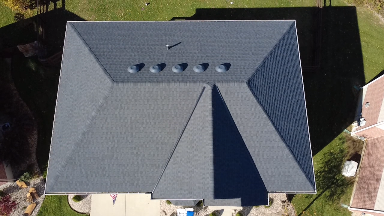Storm Damage Roofing in Union KY – Free Inspections & Claims Support

If your Union KY home has been exposed to wind or hail, HavenRise Exteriors offers free storm-damage assessments with full documentation. We specialize in identifying hidden issues