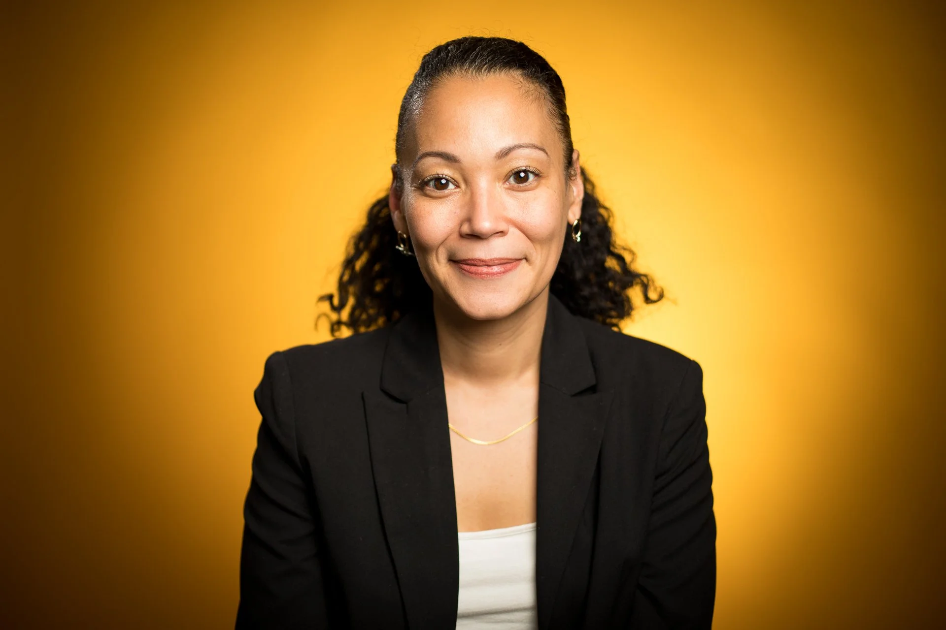 YWCA_Tideway Creative Portraits_2021_Web (7 of 7).jpg