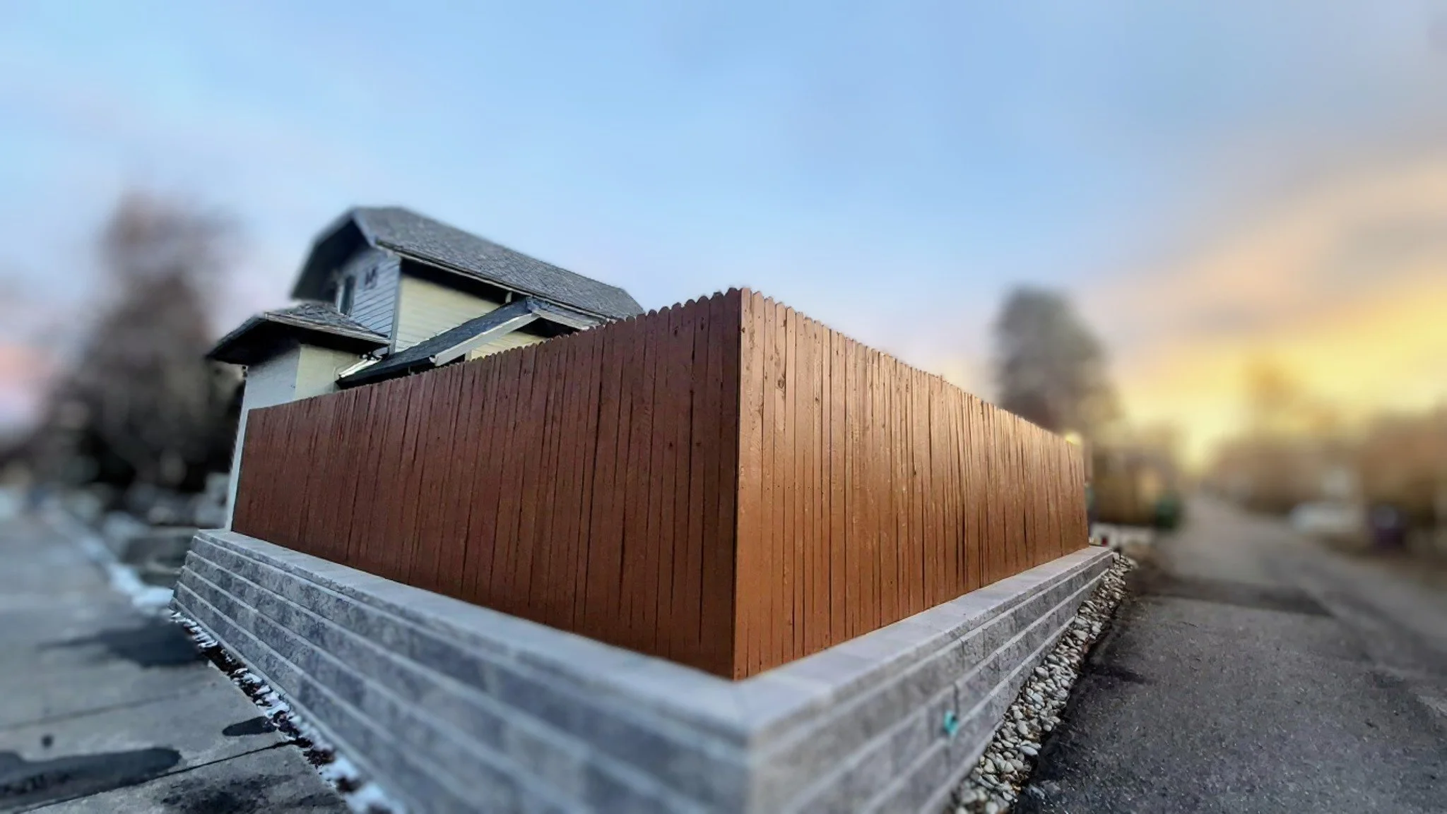 Fence Staining Denver.jpg