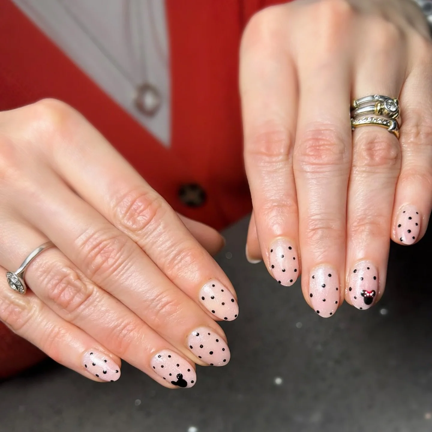 Pretty Disney Nails by Keavi 

#disneynails #nailart #buildergel #twentypro @twenty.pro.official