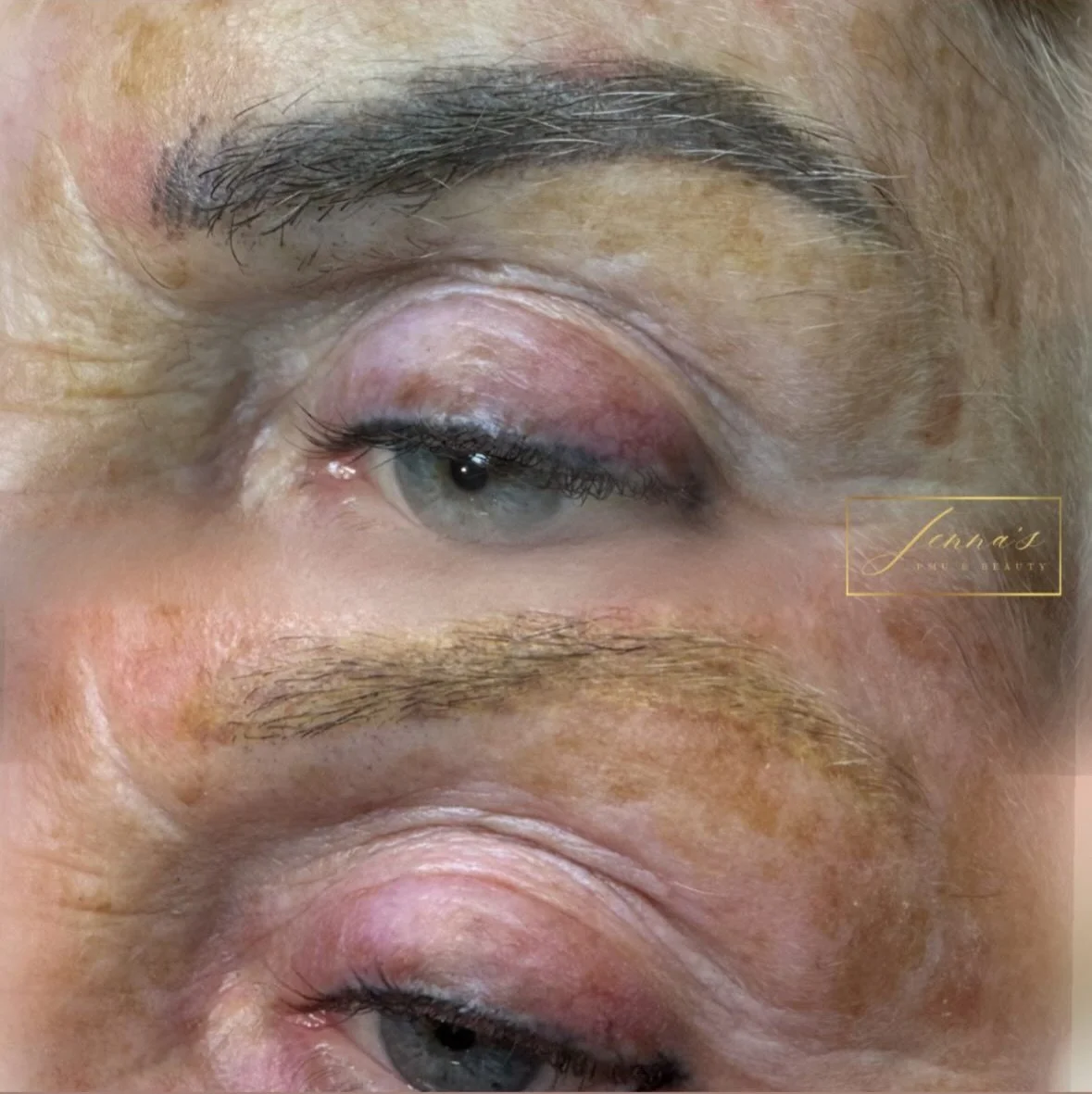 Close-up of a person's eyes and eyebrows, showing before and after of eyebrow enhancement or microblading, with the transformation visible in the lower part of the image.