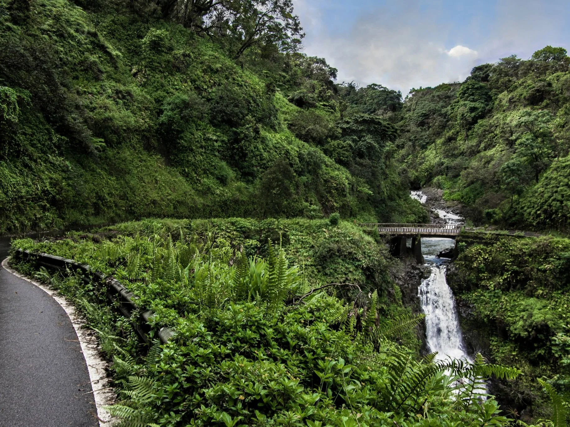 The Mindful Road to Hāna Guide