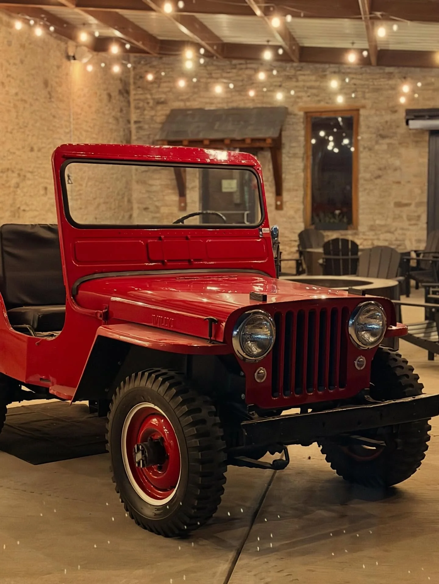 The old Jeep is getting some fresh air ❤️