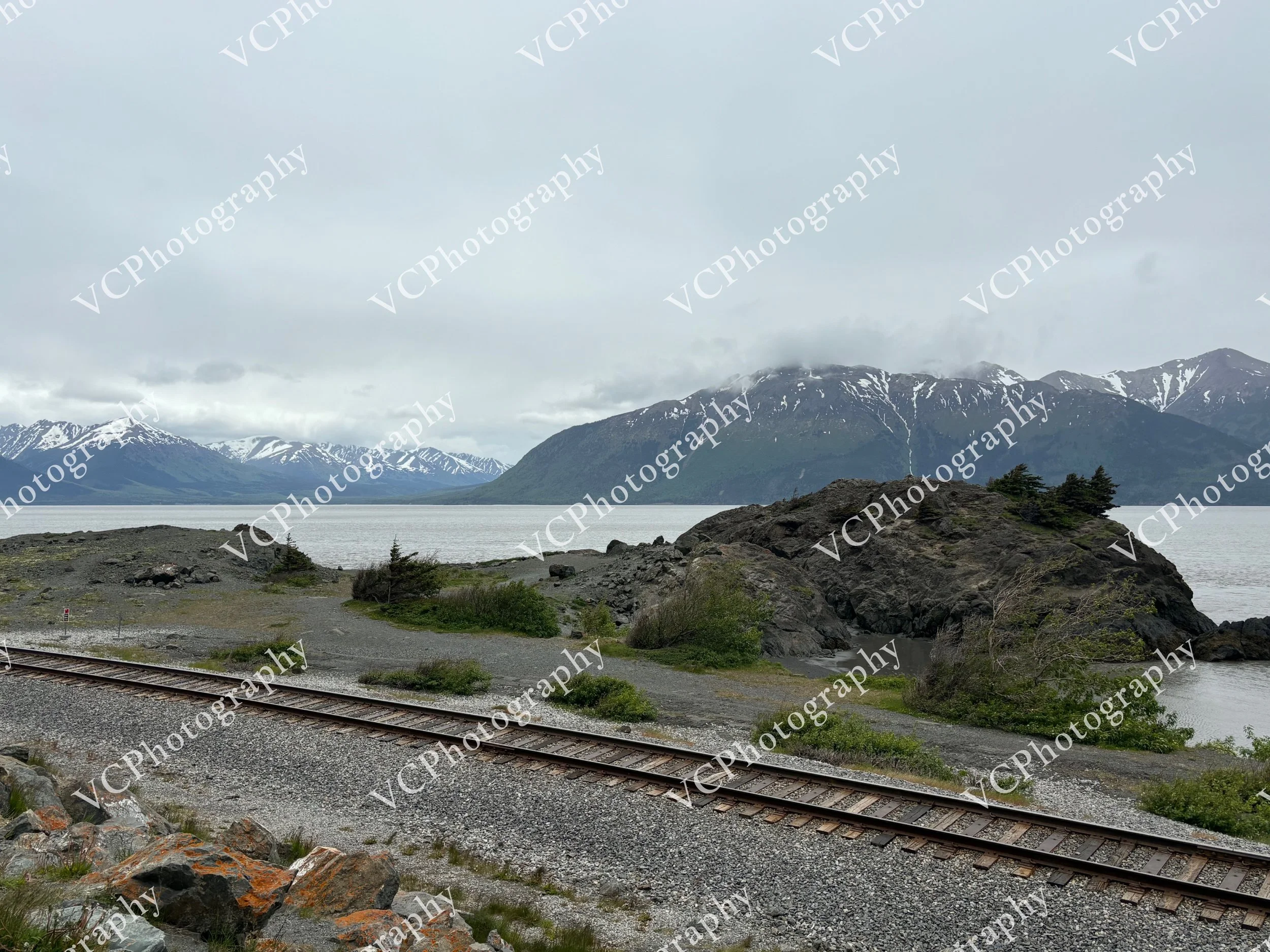Train Tracks Going On