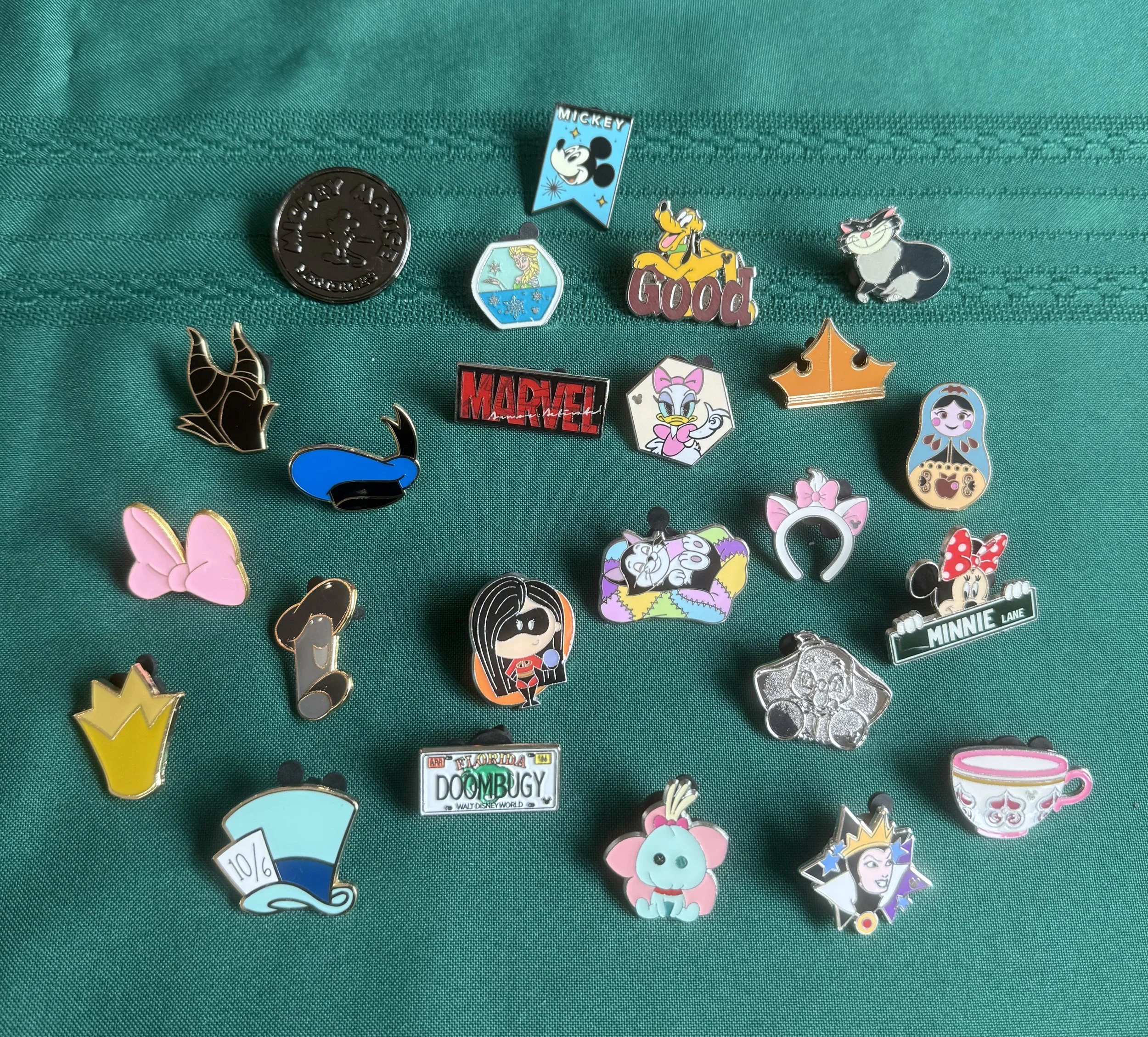 new Disney pins!!