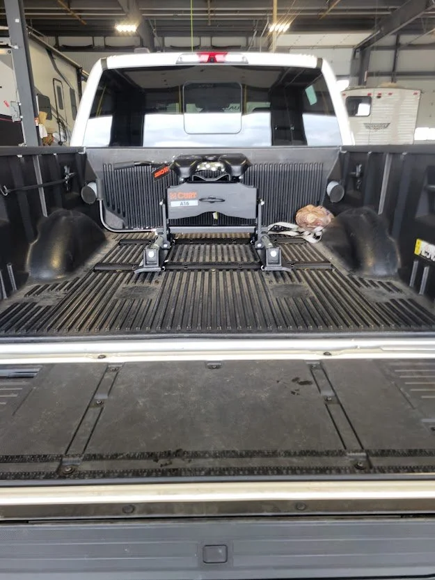 5th wheel installation