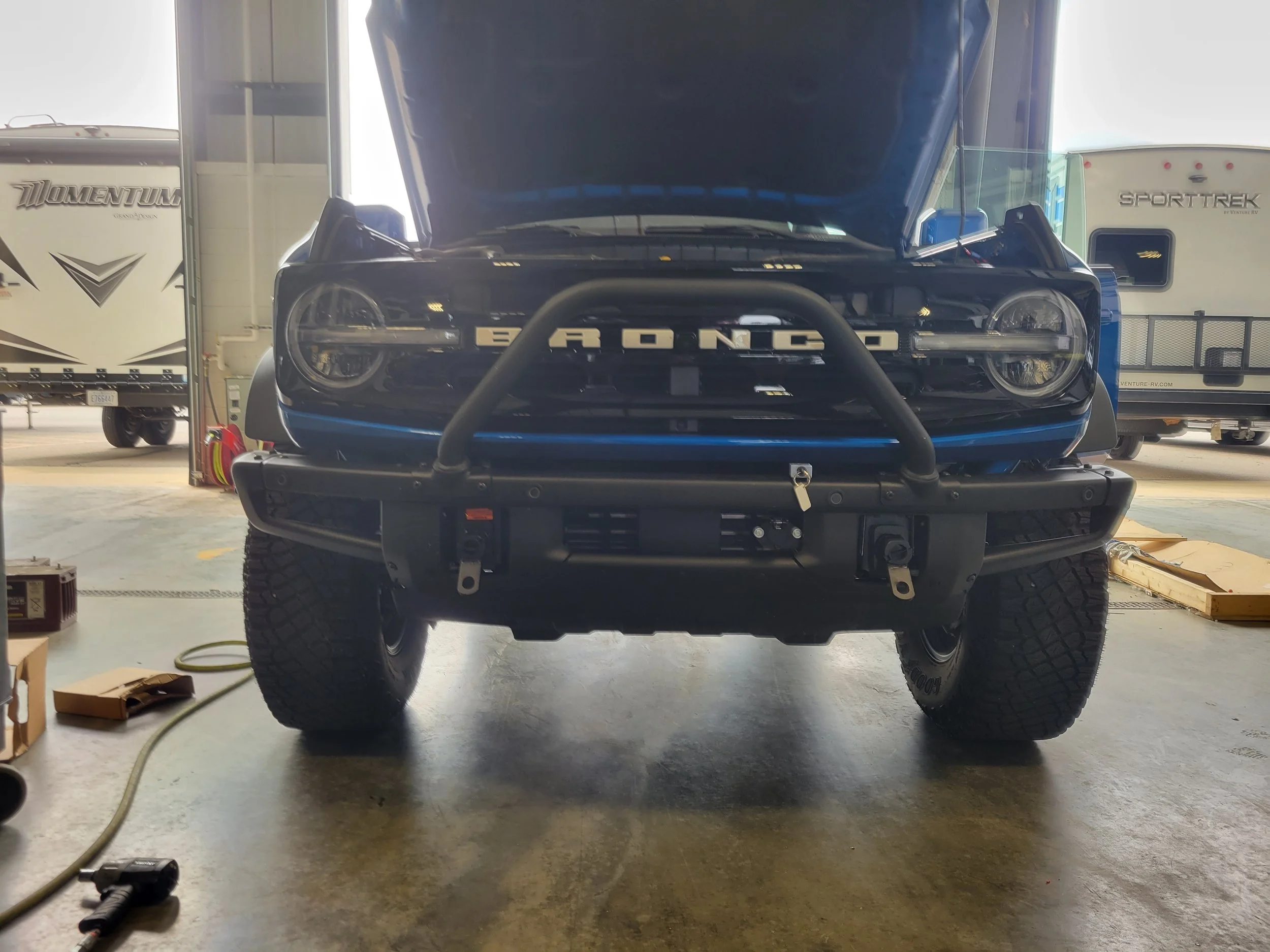 bronco tow bar.jpg