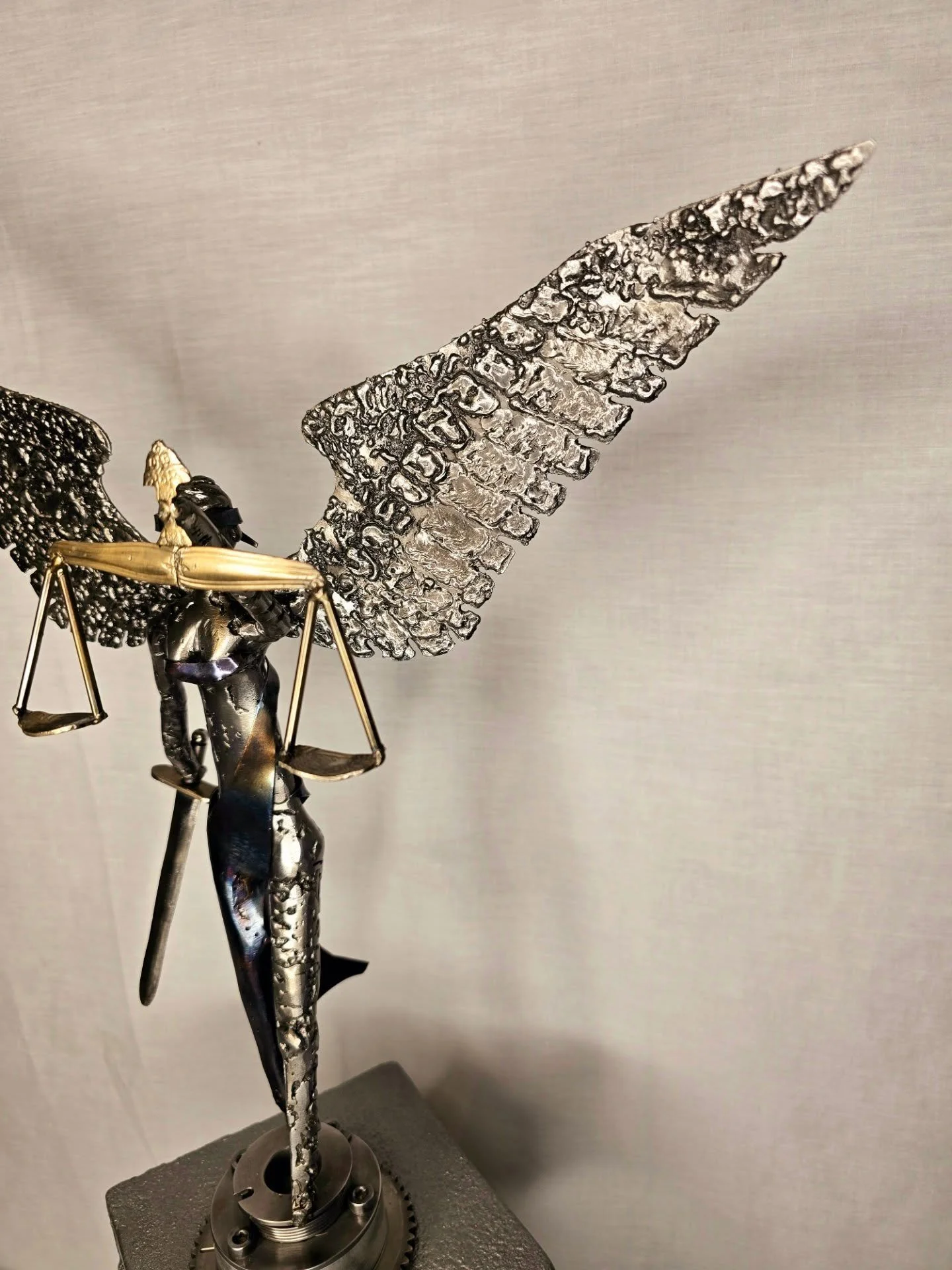 delangelgarage_metalart__2025-08-03T224226.000Z_4.jpg