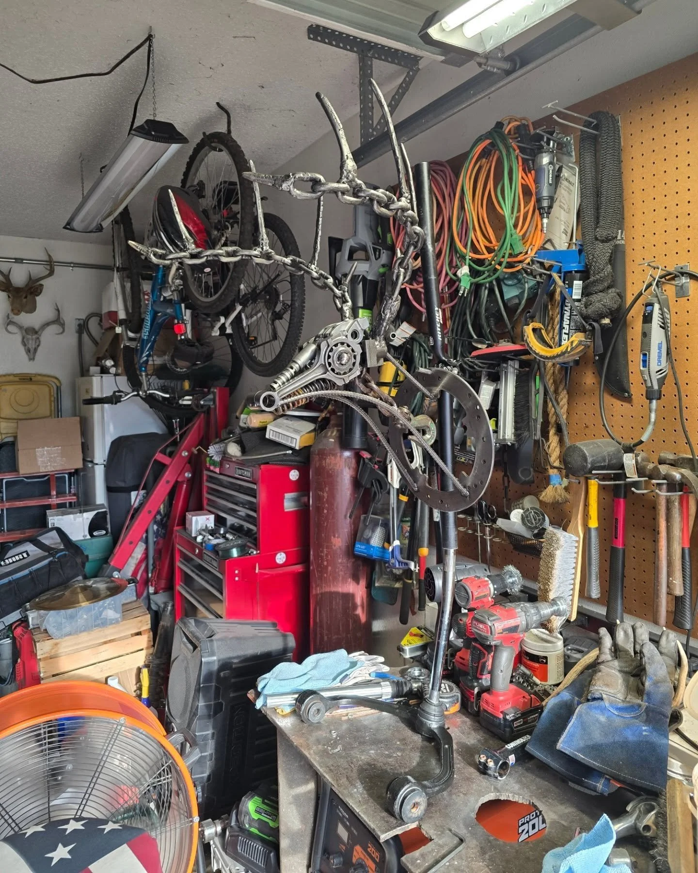 delangelgarage_metalart__2025-04-30T003100.000Z_3.jpg