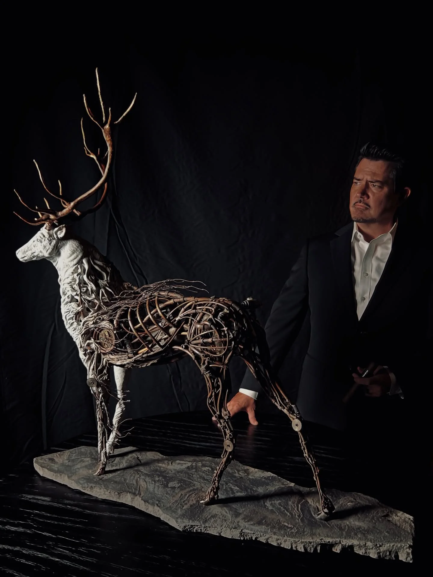 Sculptor Christopher Hynes