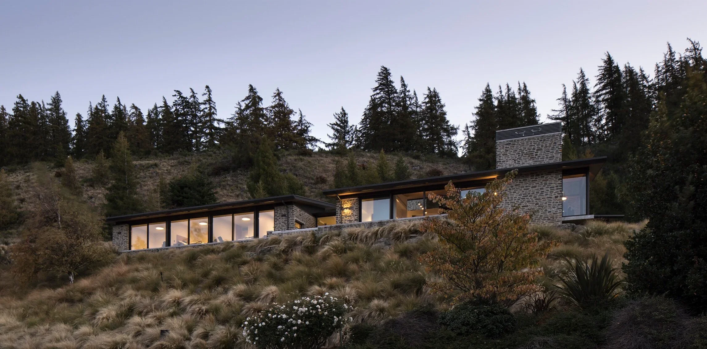 Mason%26Wales-Mount-Aspiring-House-Wanaka-Houses-Contemporary-102.webp