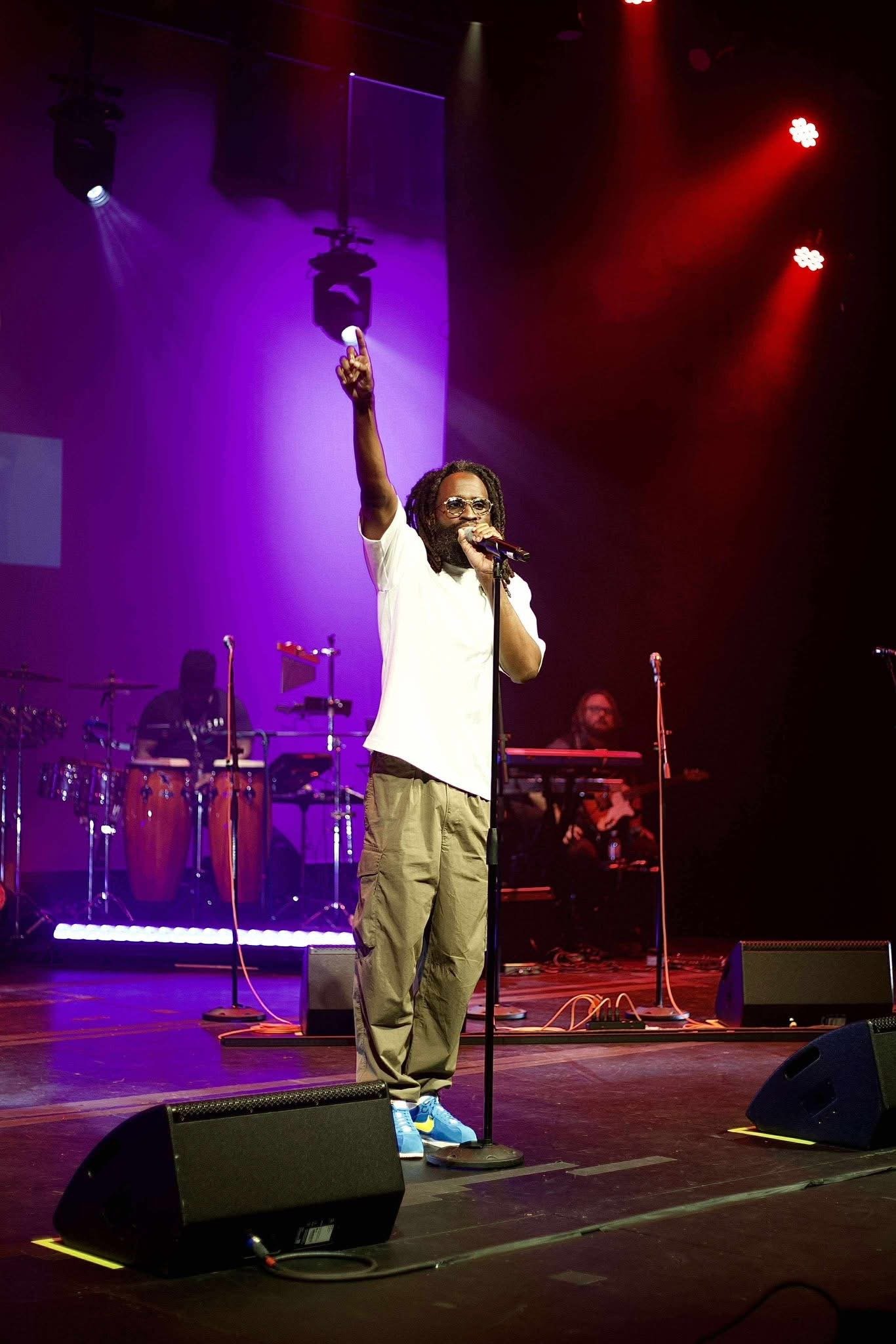 Jermaine Dolly - Fire Conference Show (click to view)