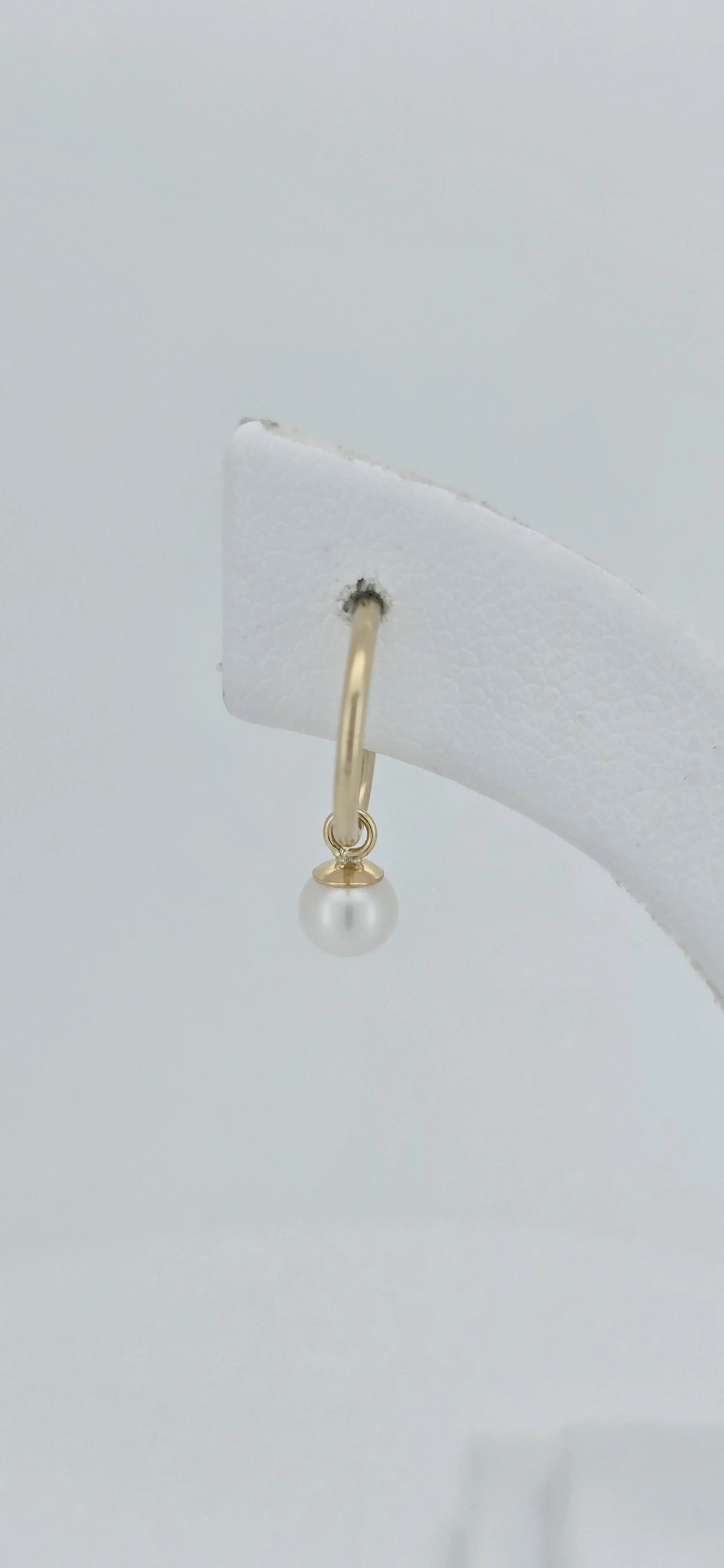 9ct Gold & Pearl Sleeper Earrings