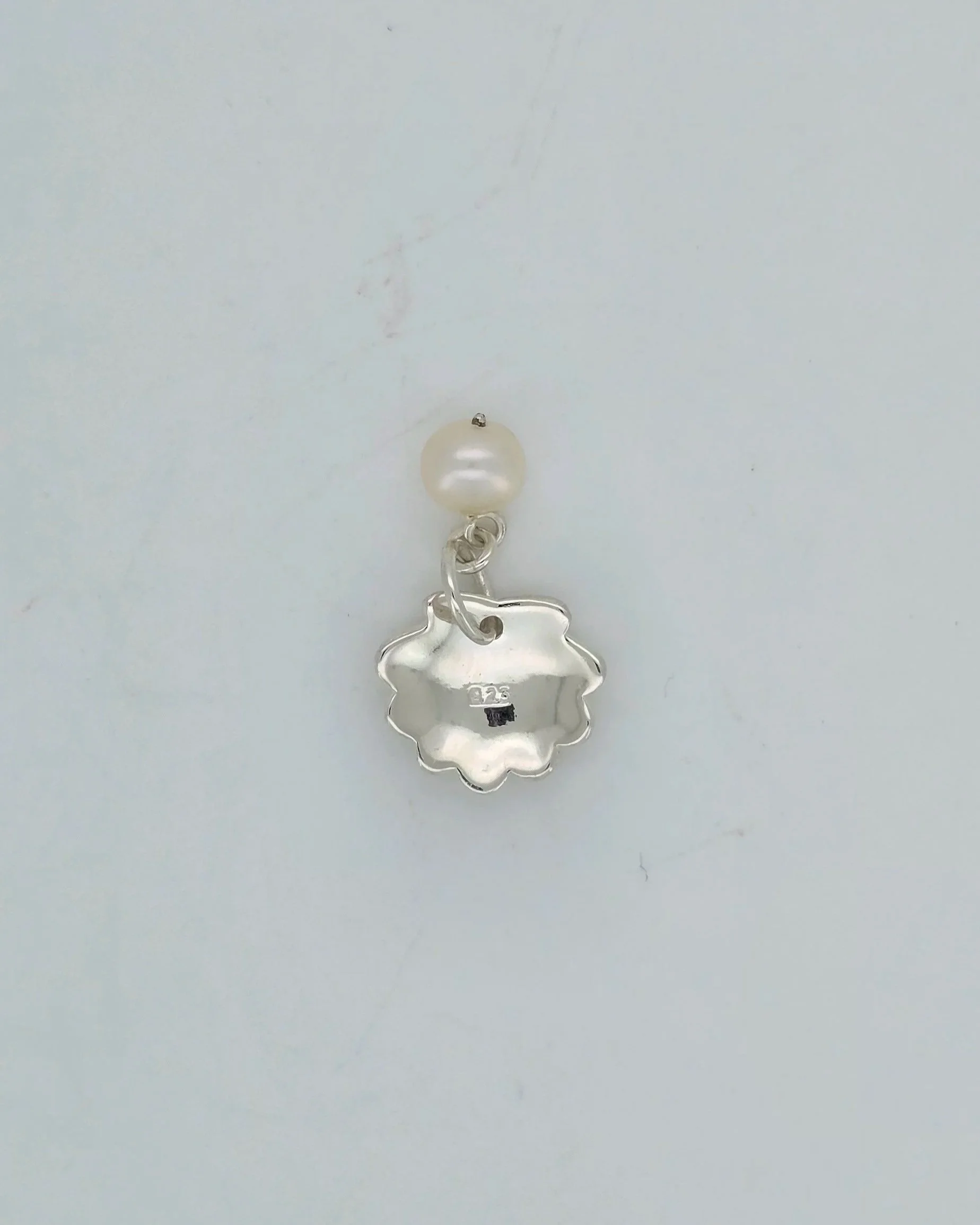 Sterling Silver Scallop Pendant with Freshwater Pearl