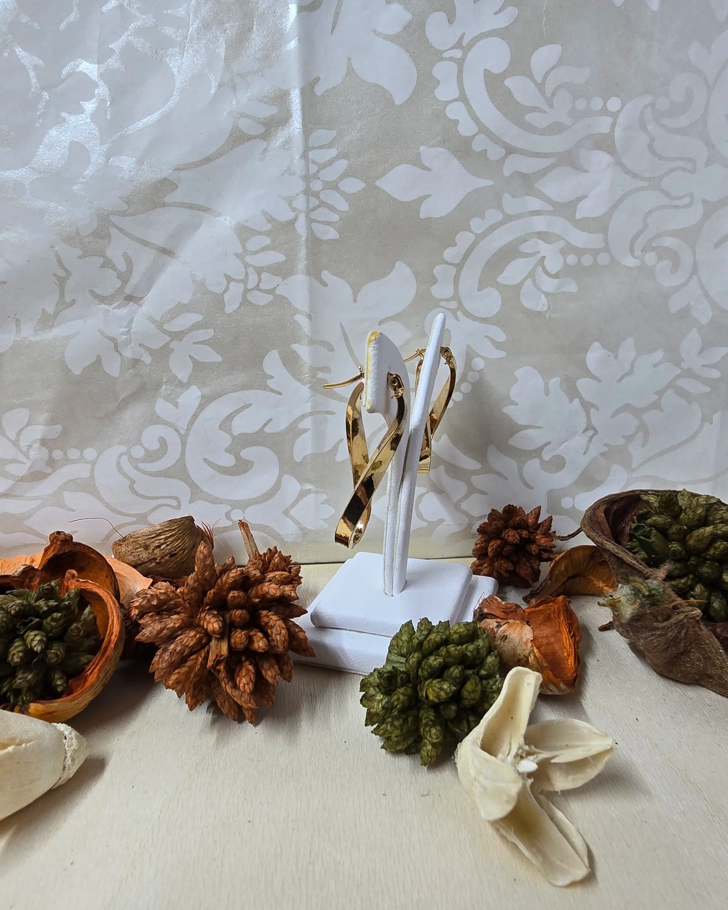 9ct Yellow Gold Infinity Huggy Earrings