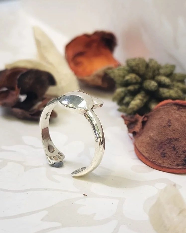 Silver Cat Ring