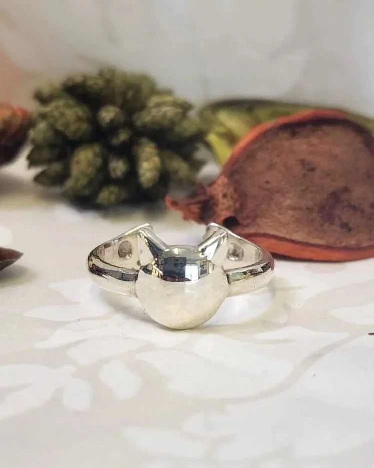 Silver Cat Ring