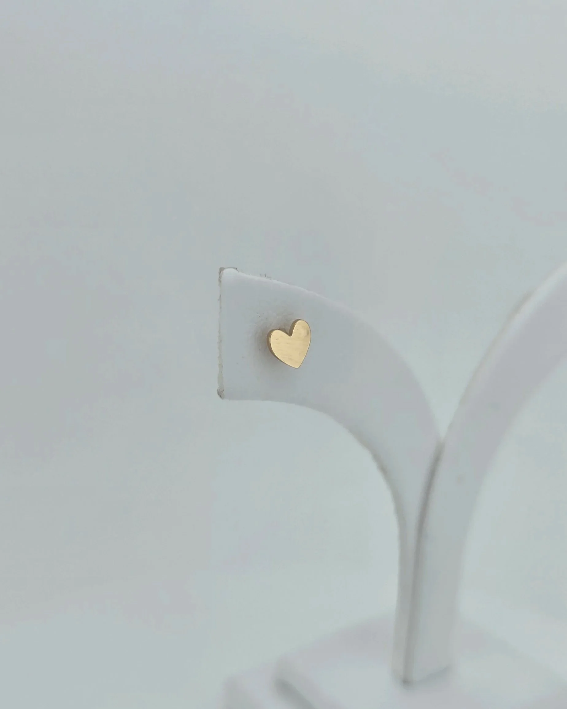 14ct Yellow Gold Heart Disc Studs with flat backs