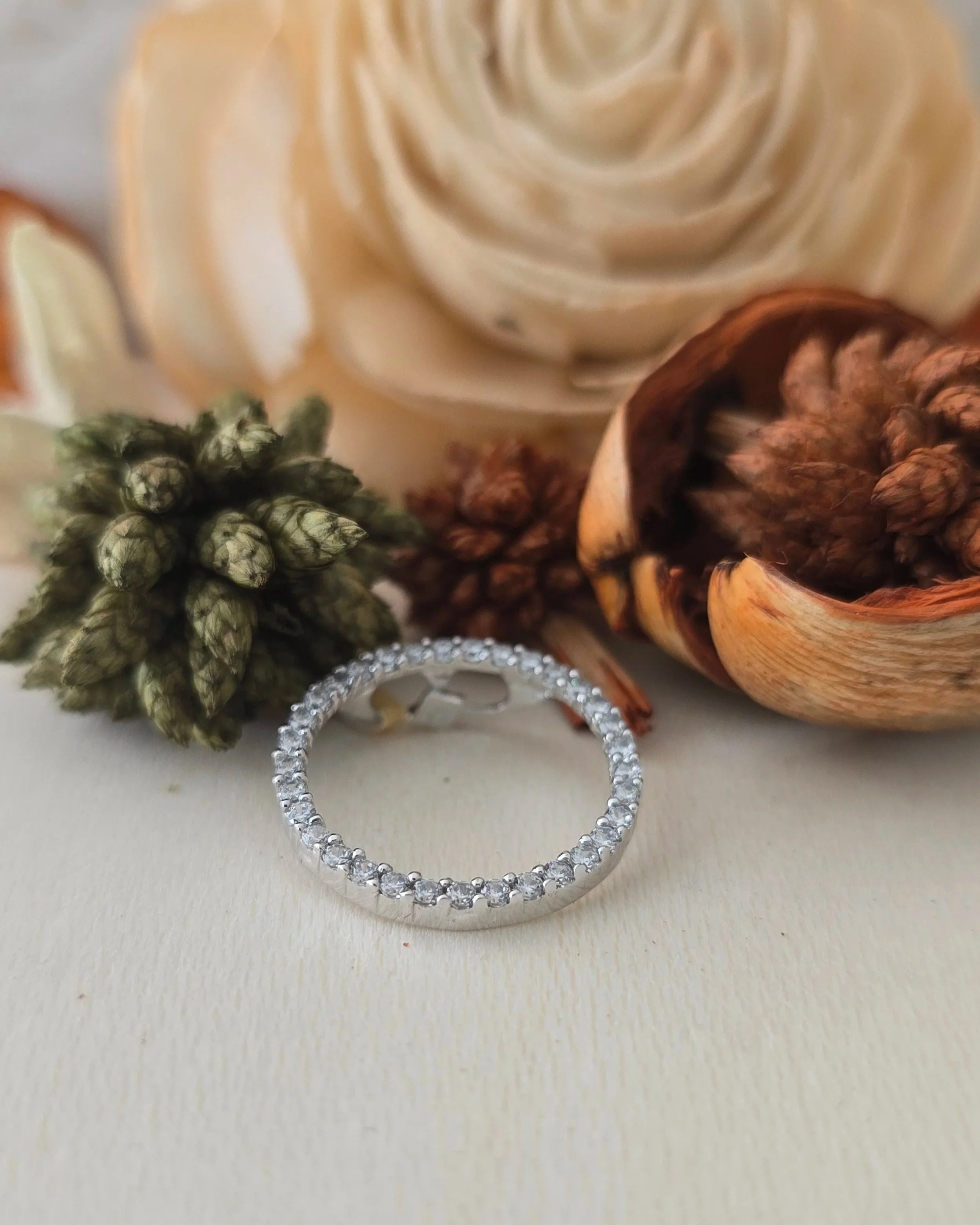 9ct White Gold Circle of Life Slider Pendant