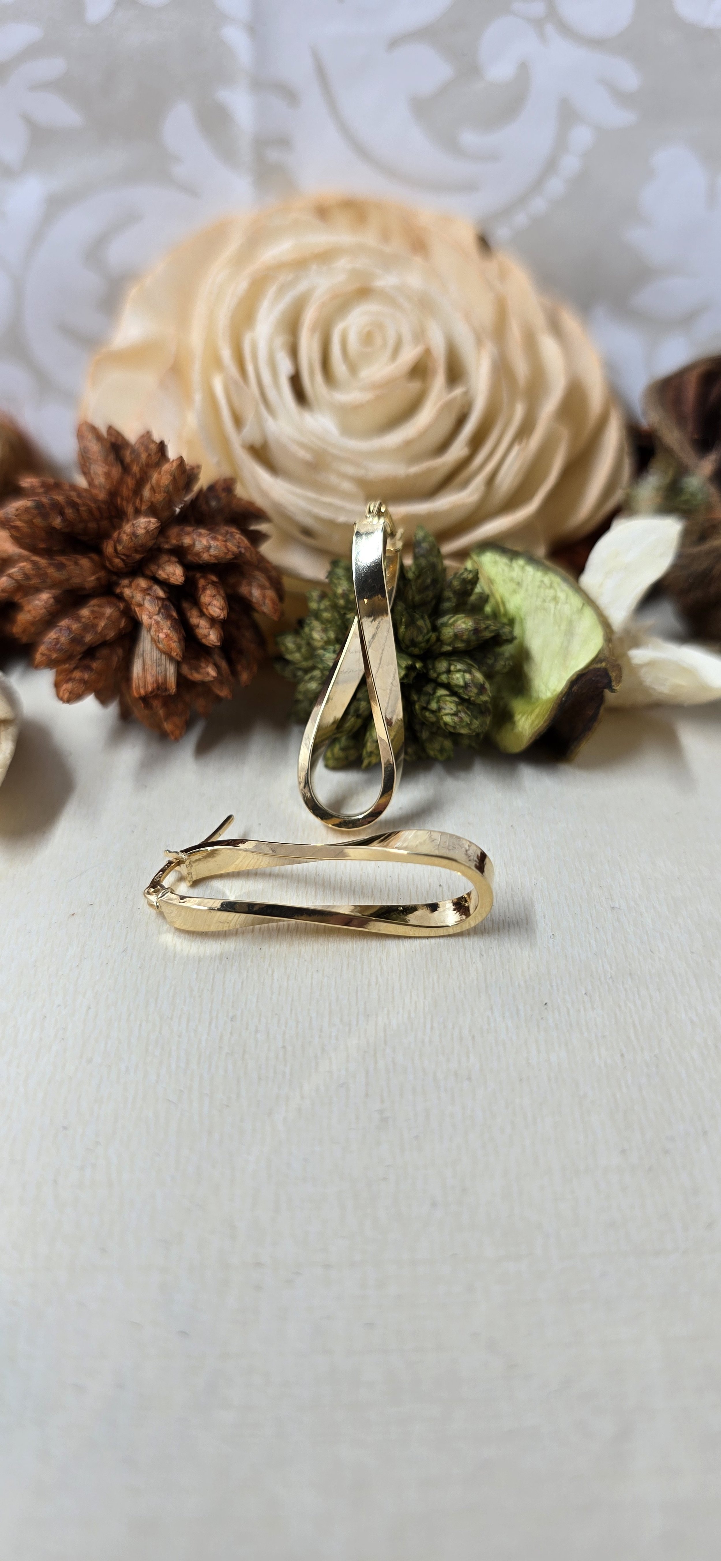 9ct Yellow Gold Infinity Huggy Earrings