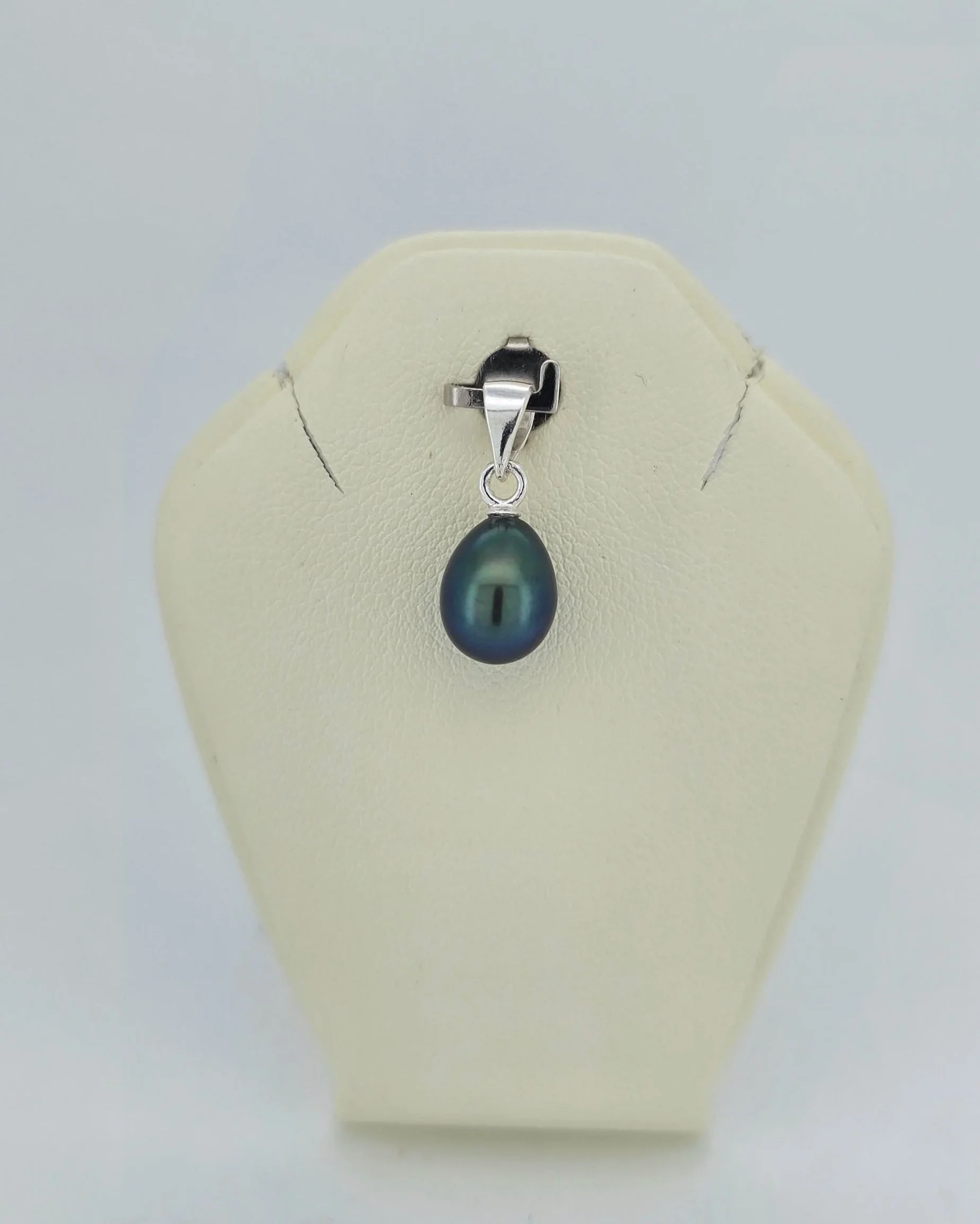 Sterling Silver Drop Pearl Pendant