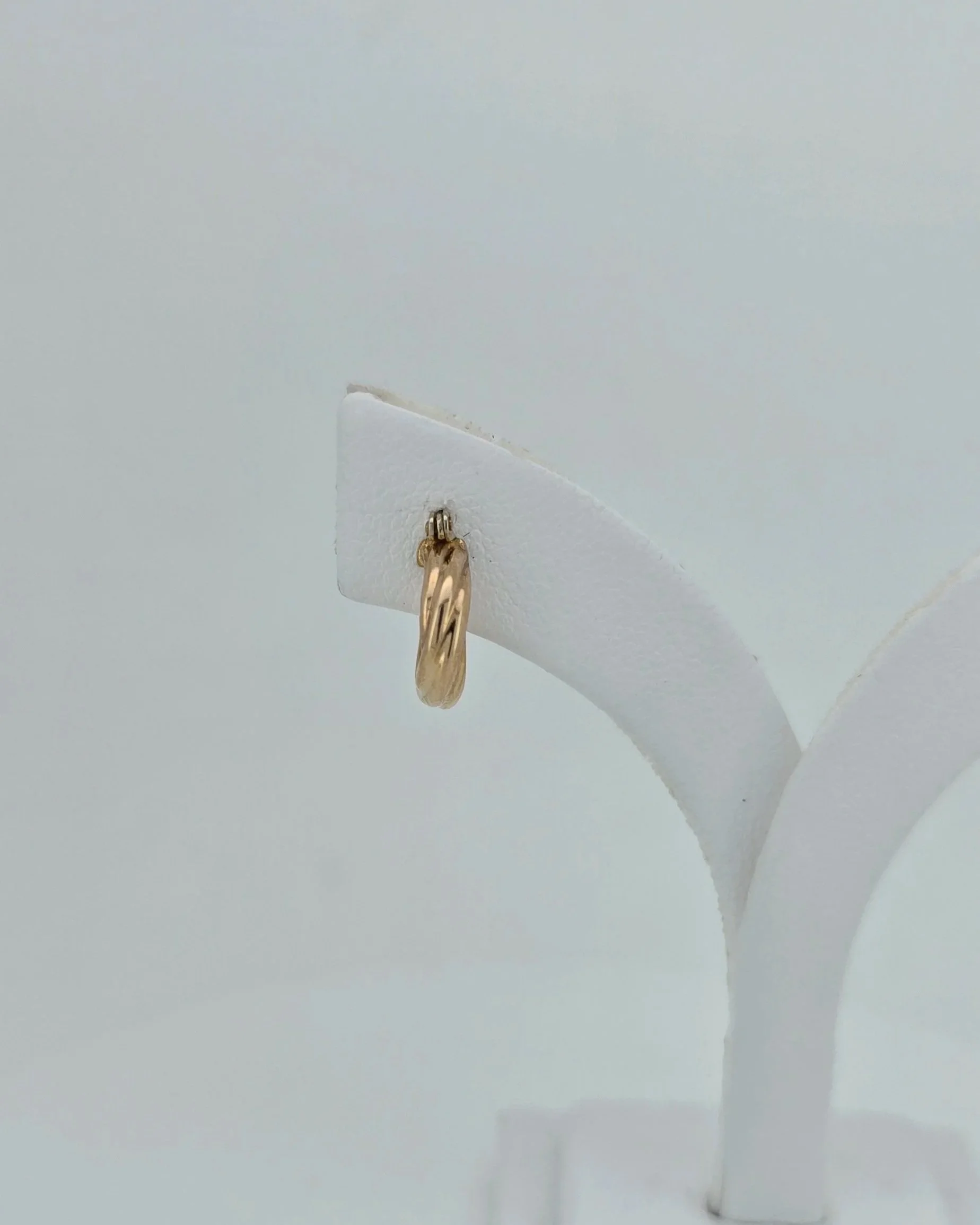 9ct Gold Round Twist Hoops