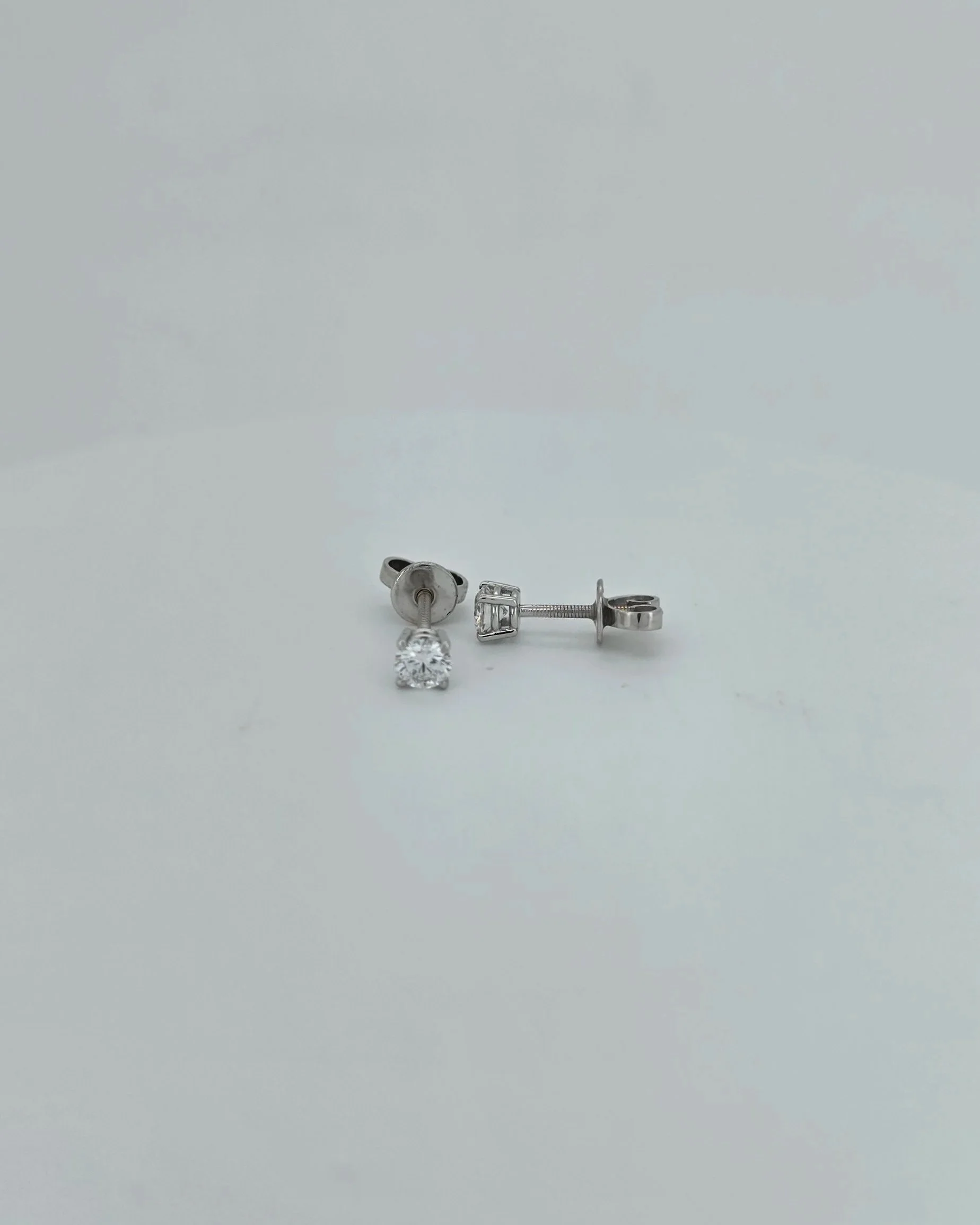 18ct White Gold Lab Diamond Stud Earrings