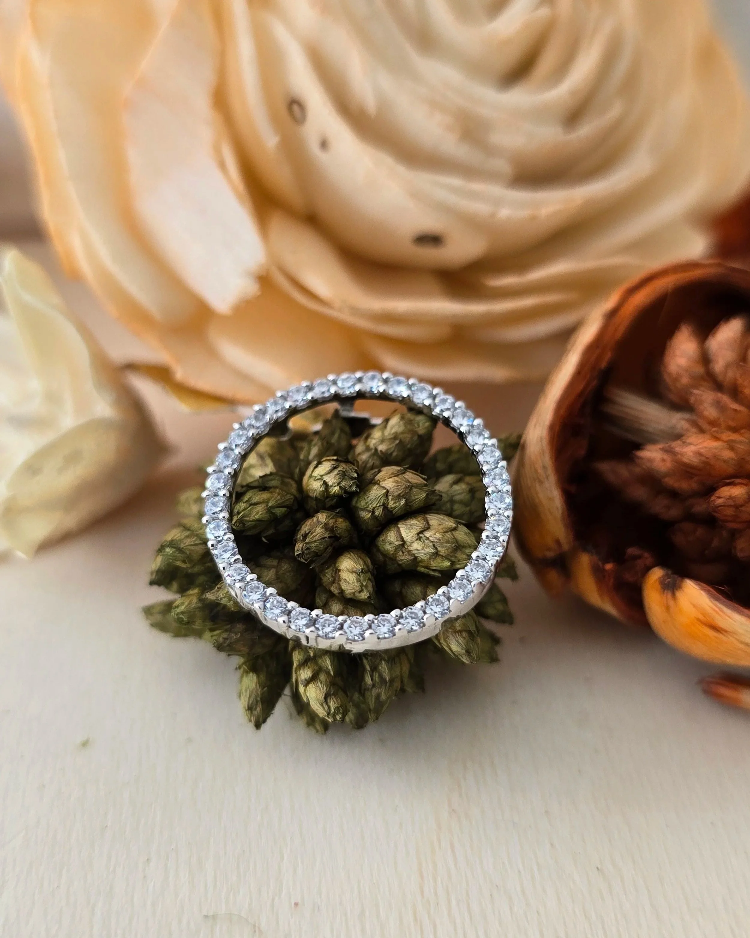 9ct White Gold Circle of Life Slider Pendant