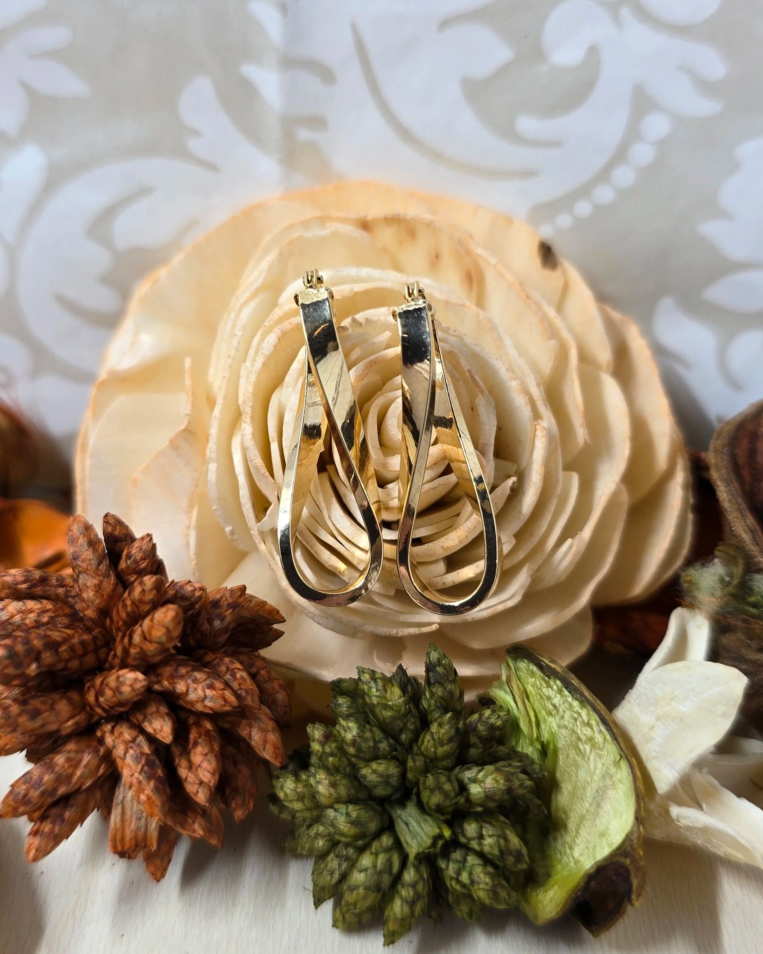 9ct Yellow Gold Infinity Huggy Earrings