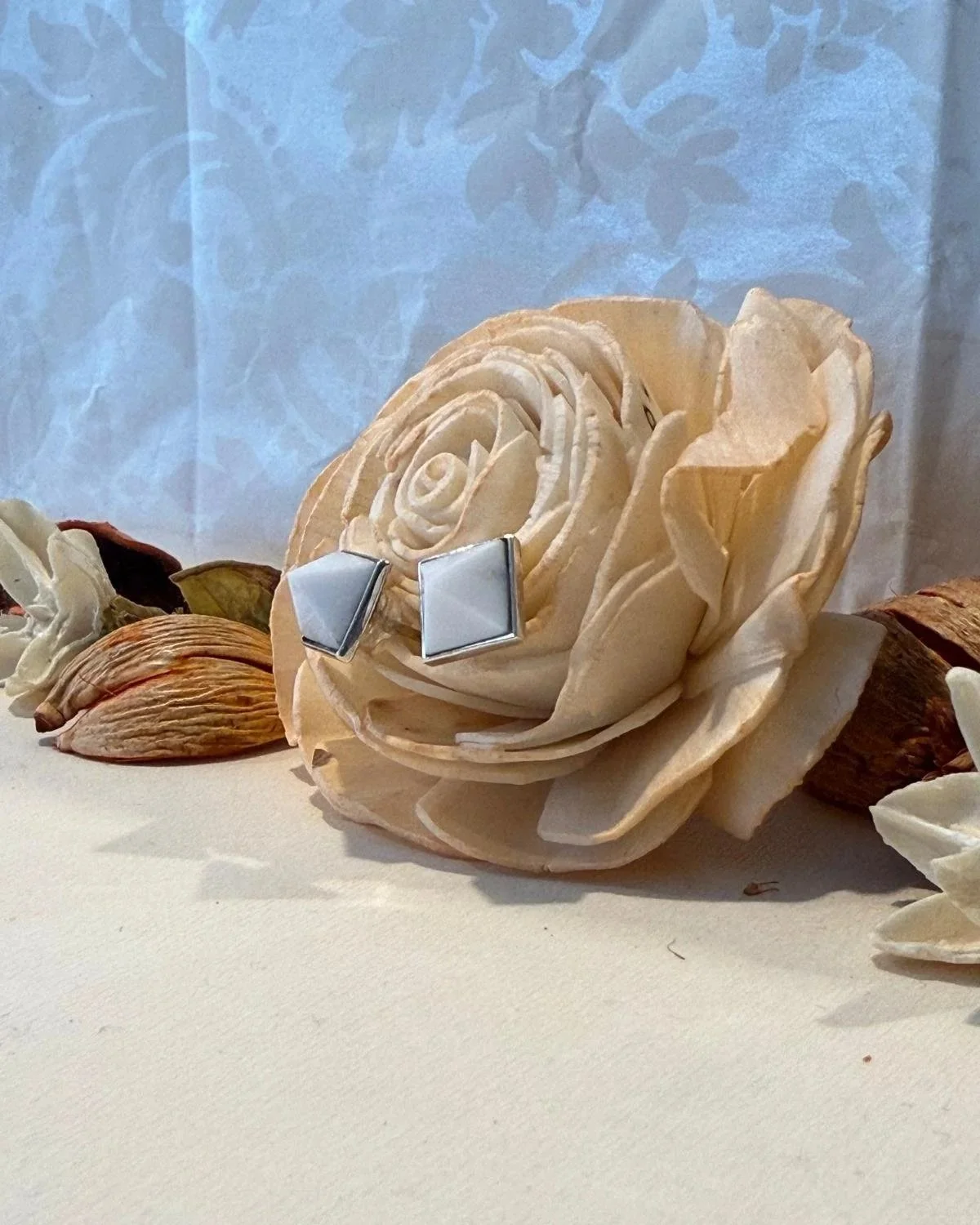 silver 8mm square white agate studs