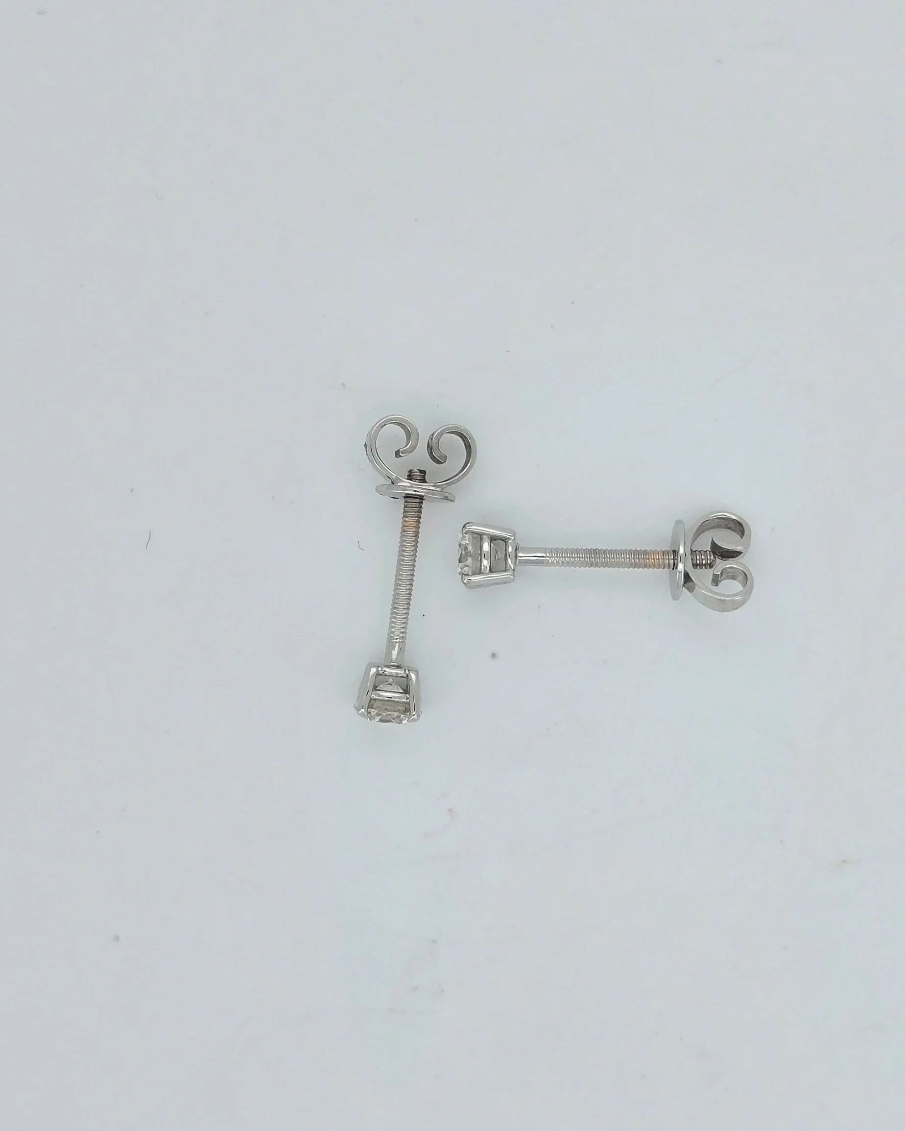 18ct White Gold Diamond Stud Earrings