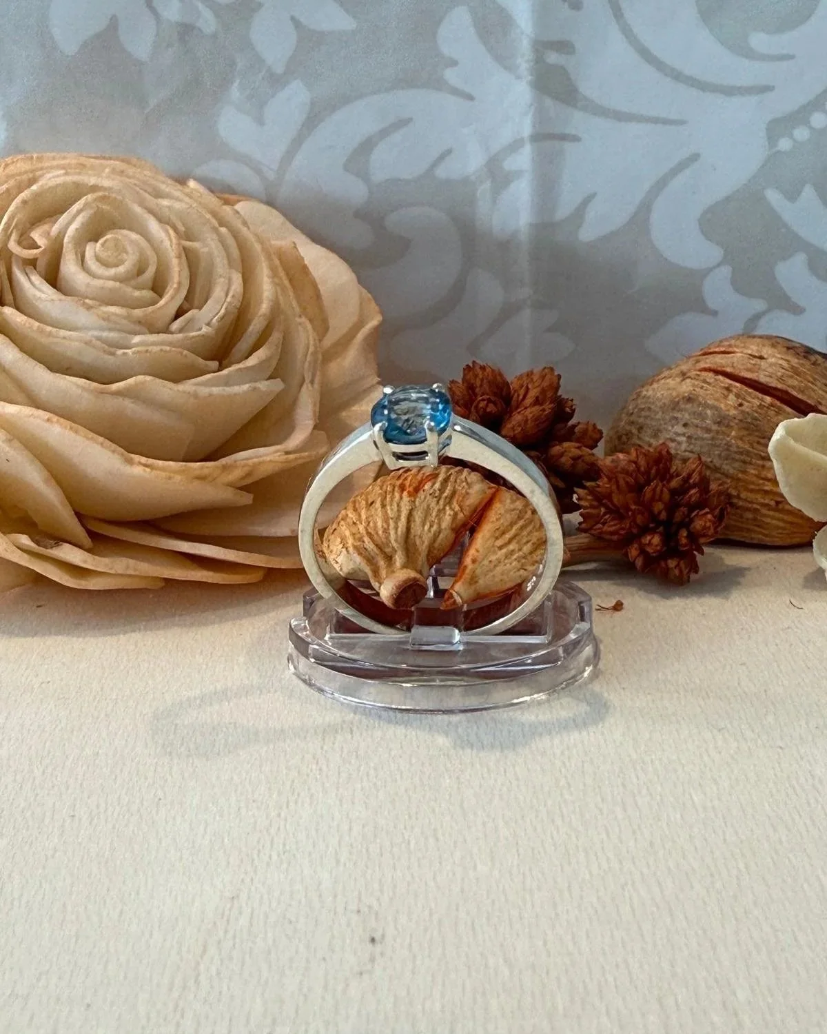 Silver topaz solitaire ring