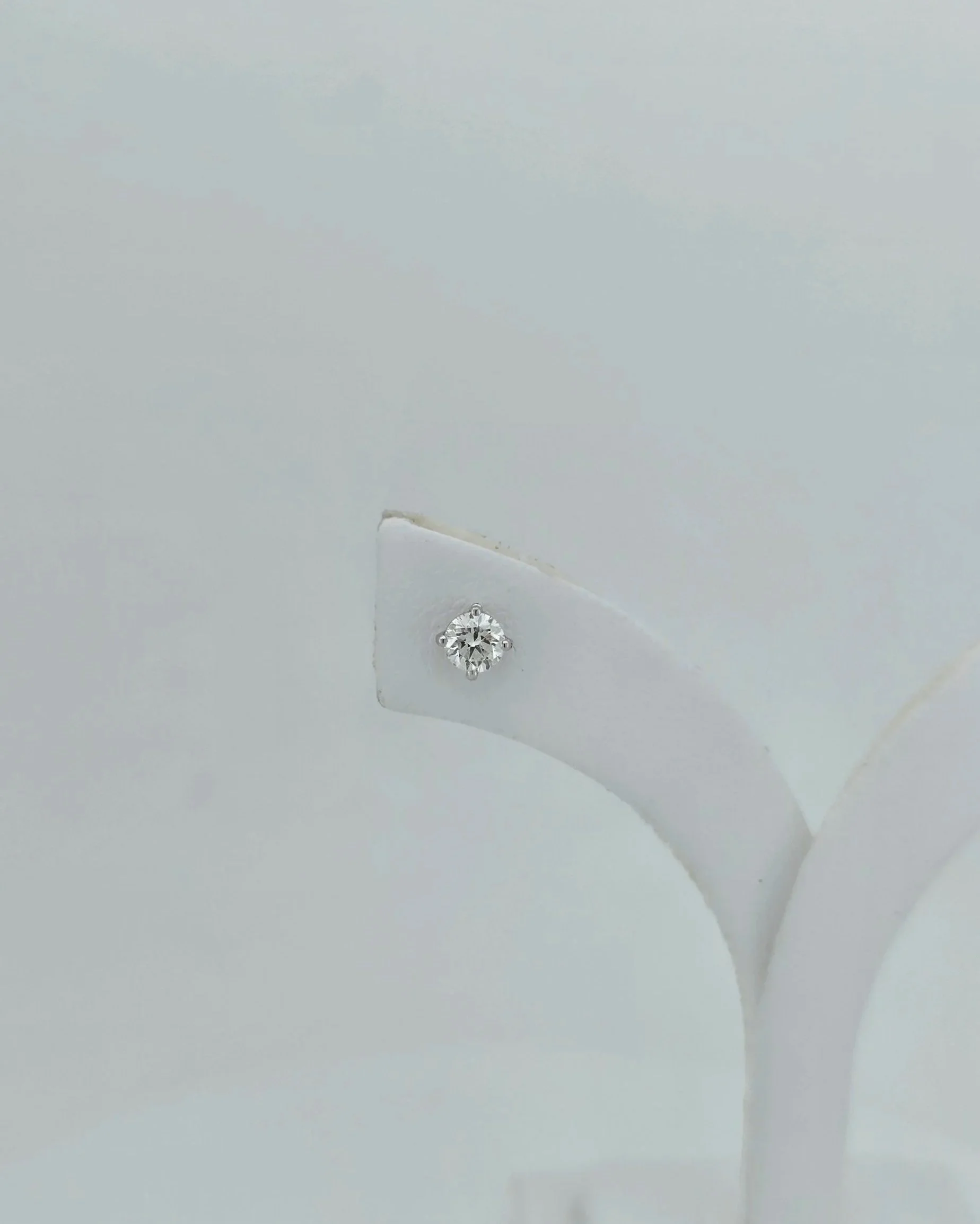 18ct White Gold Diamond Studs