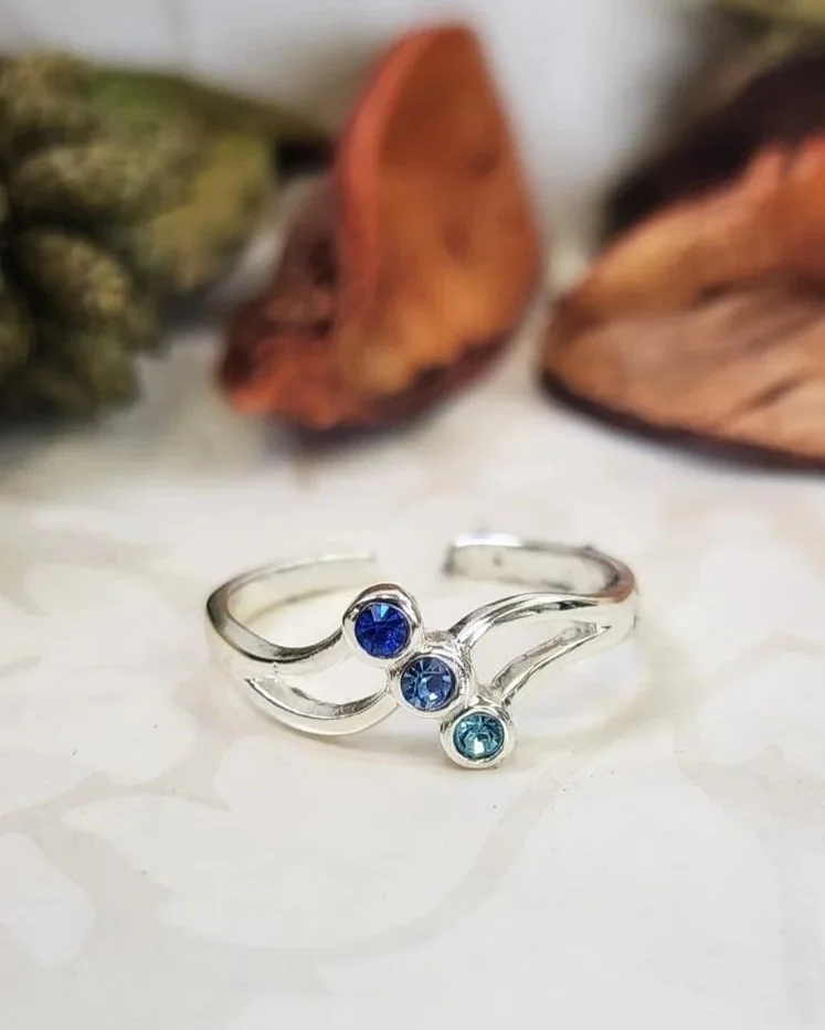 Silver toe ring