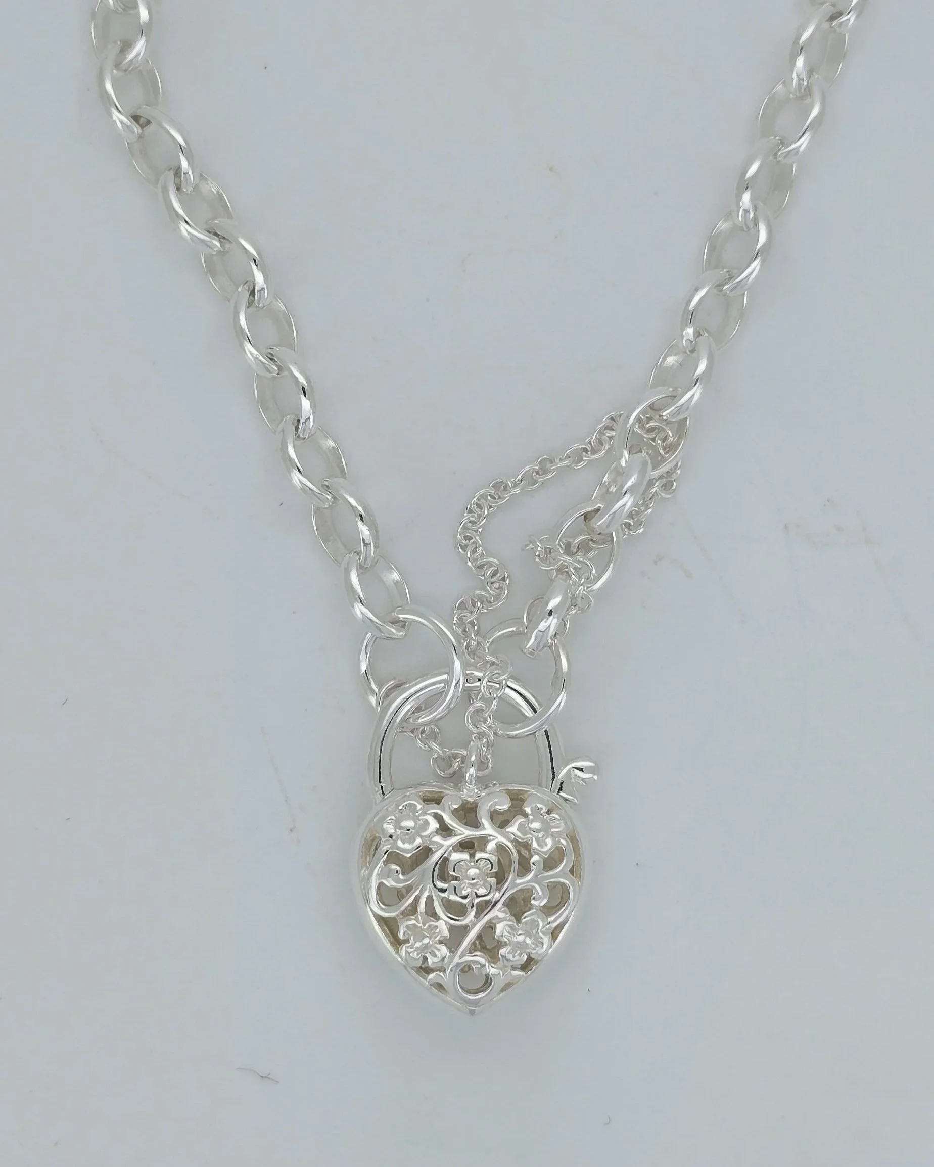 Sterling Silver Oval Belcher Bracelet with Filigree Padlock