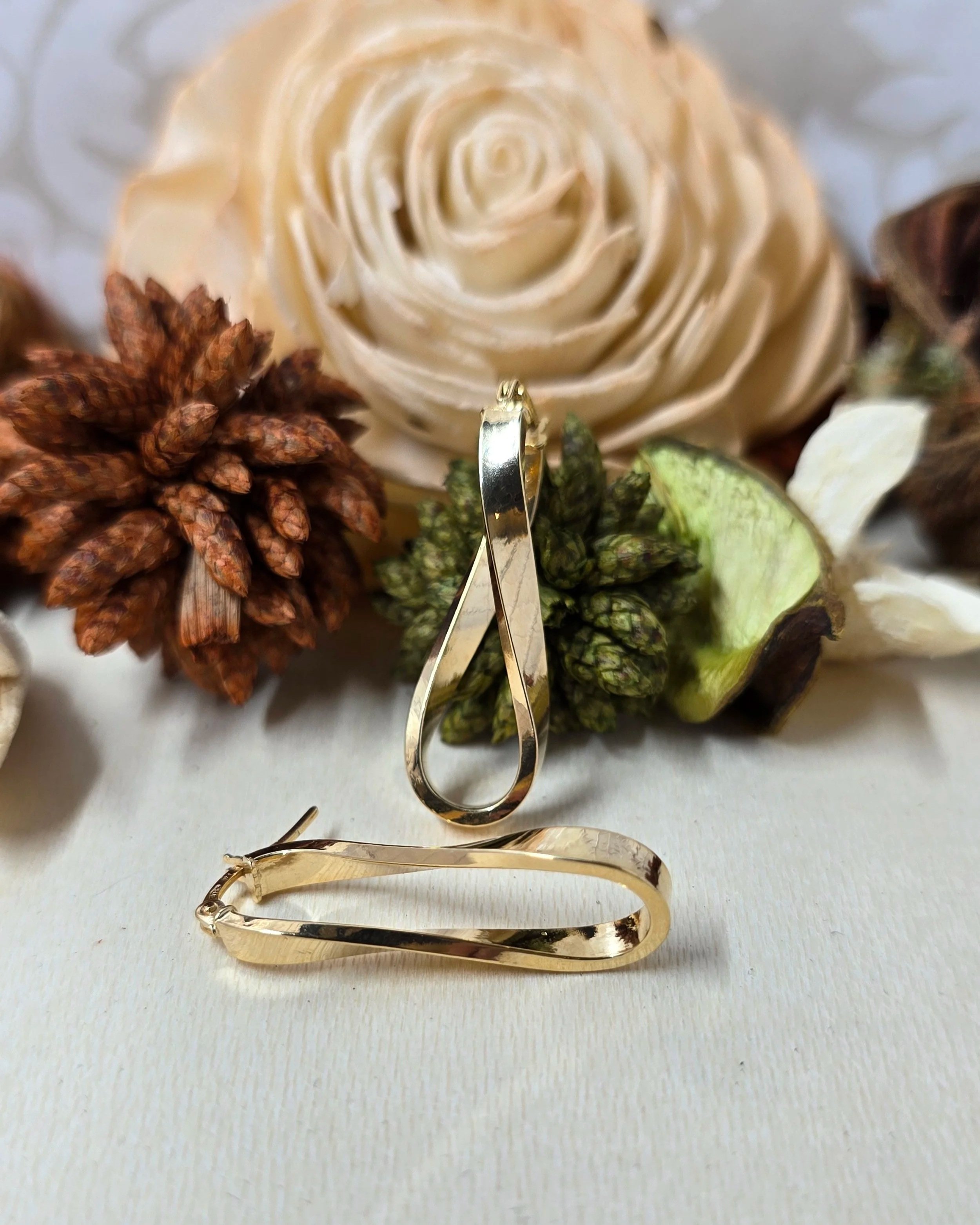 9ct Yellow Gold Infinity Huggy Earrings