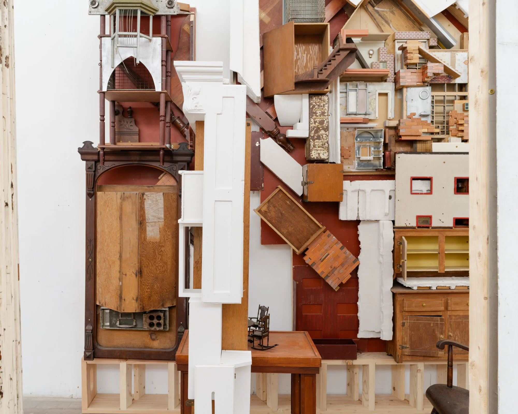 dmaher_red_rocking_chair_cabinet_08.jpg