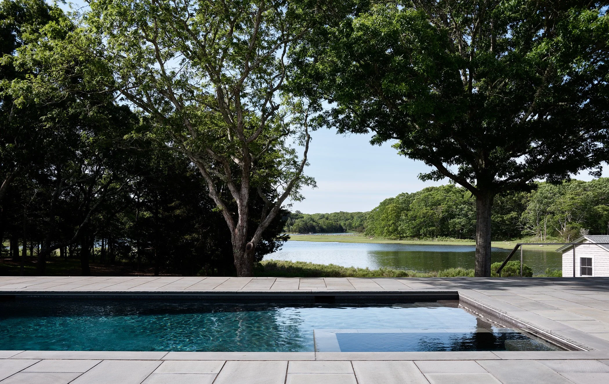 JaredKuzia_SaltonstallHayes_Dartmouth_PoolViewHoriz_S.jpg