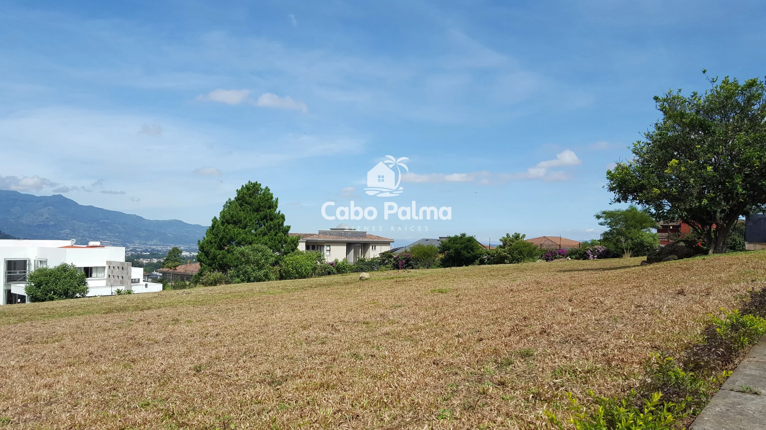 La Ceiba Lote #2 | 1.280 m2 | Código 2004